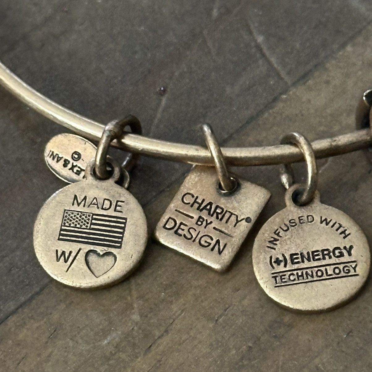 Other Alex and Ani Arms of Strength starfish charm bangle bracelet Size ONE SIZE - 3 Thumbnail