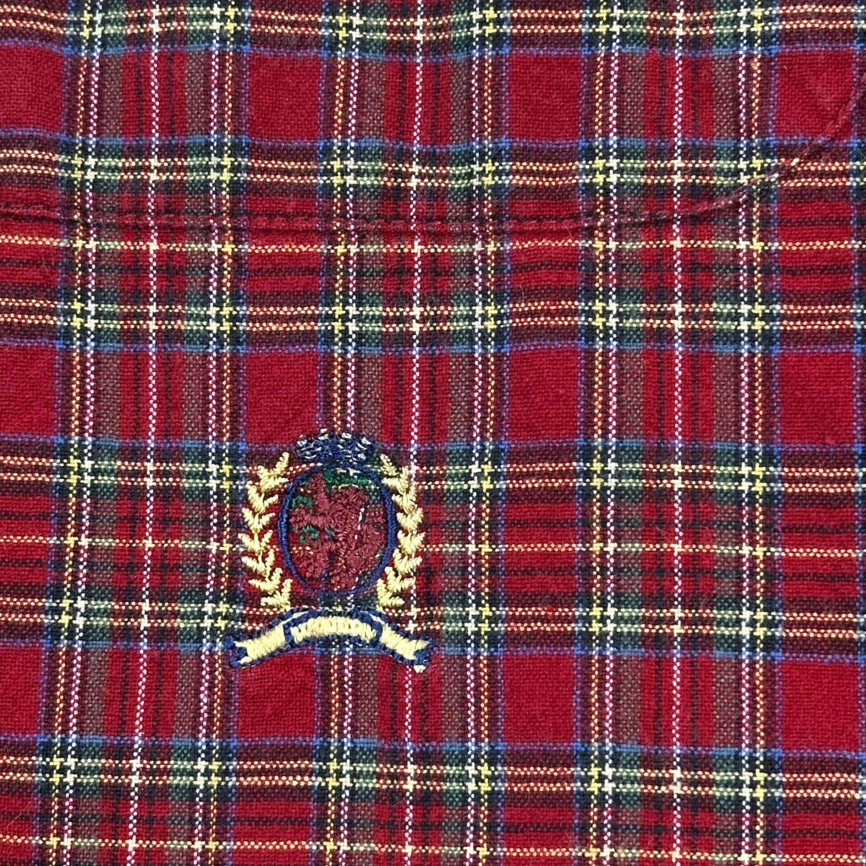 Tommy Hilfiger VINTAGE Tommy Hilfiger Shirt Mens XL Red Plaid Crest Logo Button-Down Preppy Y2K Size US XL / EU 56 / 4 - 4 Thumbnail