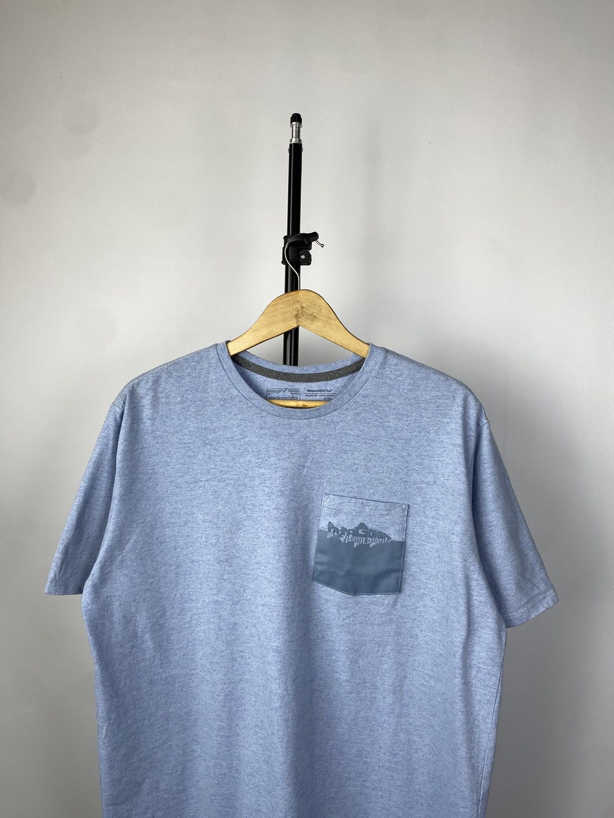 Patagonia × Vintage Patagonia Big logo Outdoor vintage mountains t shirt Size US M / EU 48-50 / 2 - 3 Thumbnail