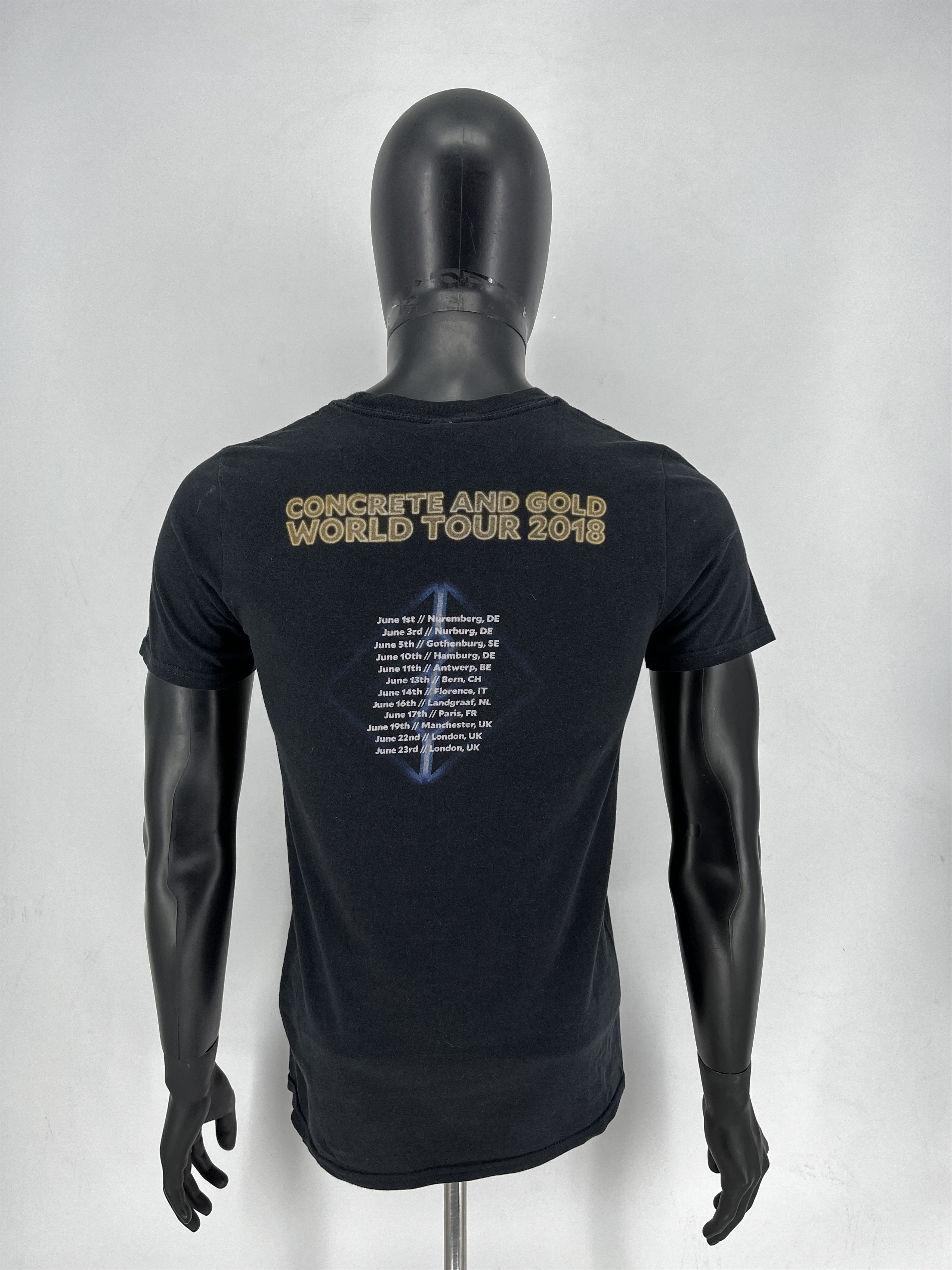 Other Foo Fighters 2018 Concrete & Gold World Tour 2018 Band tee S Size US S / EU 44-46 / 1 - 8 Thumbnail