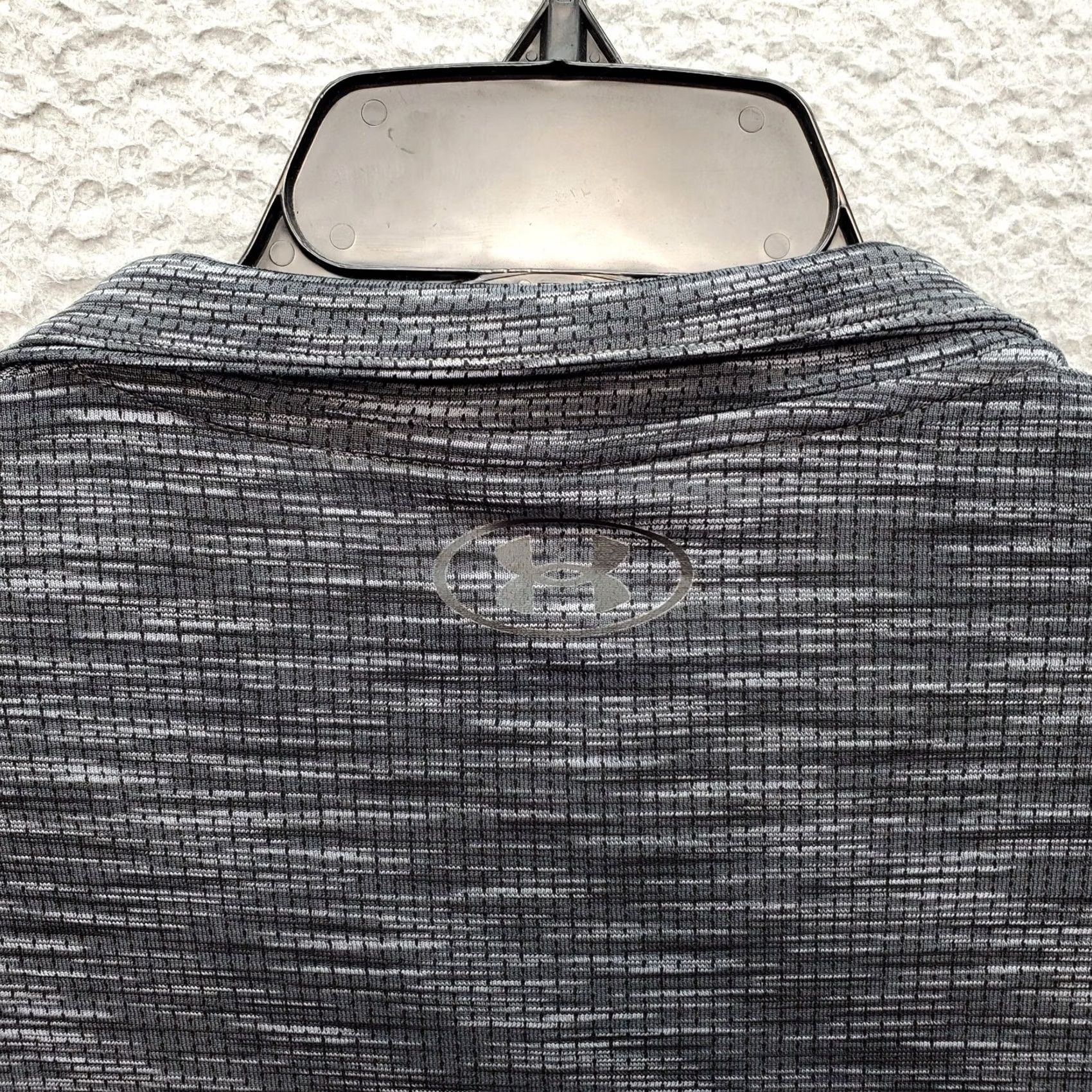 Under Armour Under Armour Golf Performance Activewear Shirt : Mens Size L Gray Mock Neck 1/4 Zip Size US L / EU 52-54 / 3 - 6 Thumbnail