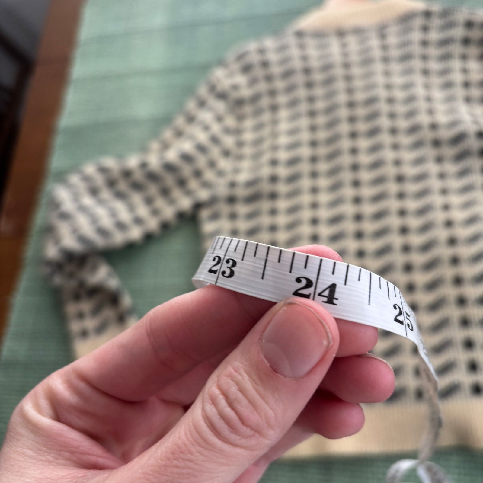 Sears × Vintage 1960s Sears brand zip up wool cardigan, cream and black Size US M / EU 48-50 / 2 - 10 Thumbnail