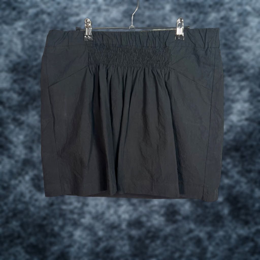 Banana Republic Banana Republic Skirt Adult Regular Size 12 Black Cotton Lined Short Mini Women's / Womens 12 Black Cotton Lined Banana Republic Skirt Size 34" / US 12 / IT 48 - 1 Thumbnail