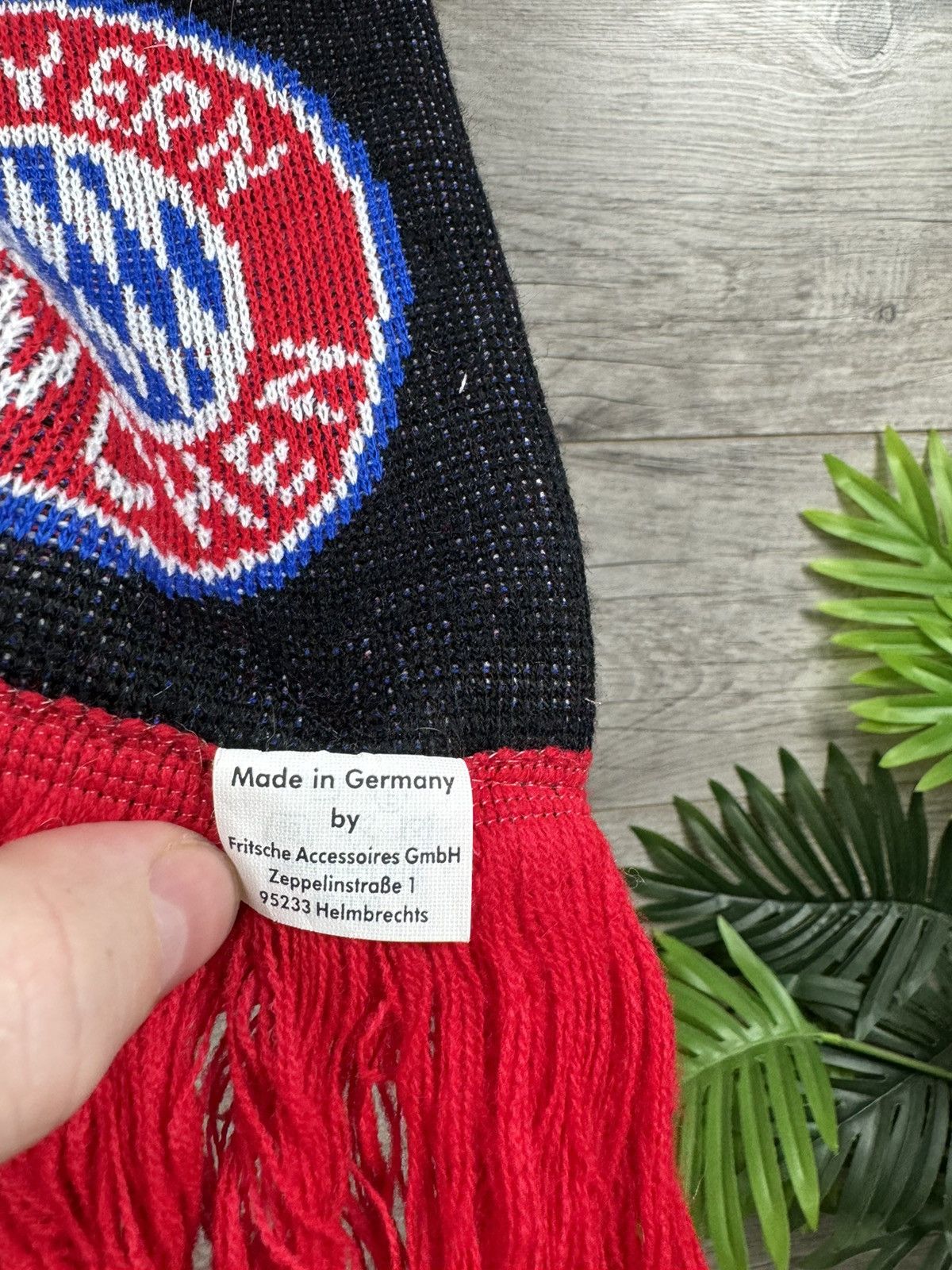 Vintage Vintage Scarf 🧣 Football Club FC Bayern Munchen Size ONE SIZE - 8 Thumbnail