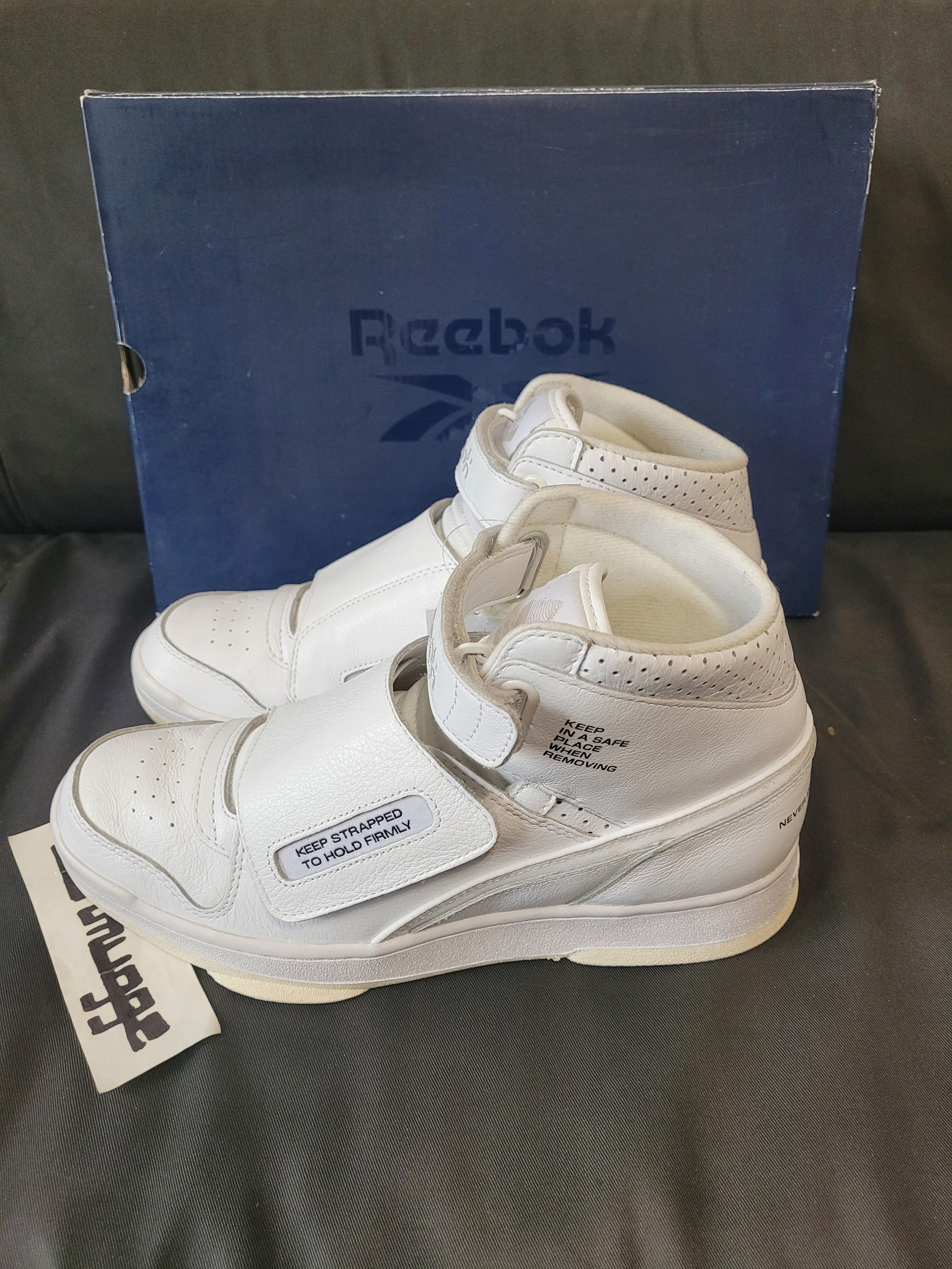 image of General Research x Mountain Research Reebok X Mountain Research Alien Stomped White General Shoes i