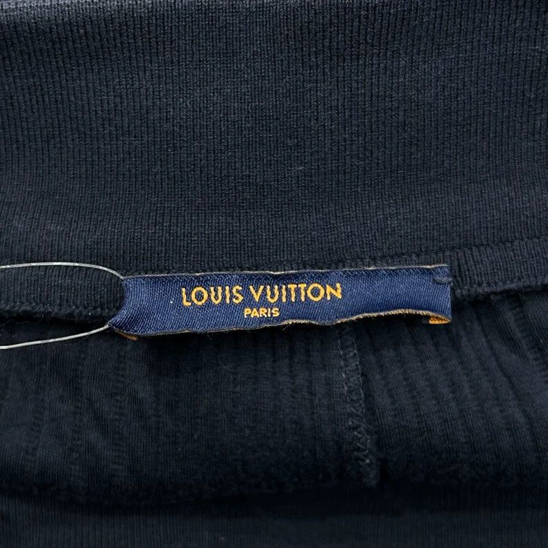Louis Vuitton Louis Vuitton Space Cotton Logo Shorts-2506 Size US 30 / EU 46 - 4 Thumbnail