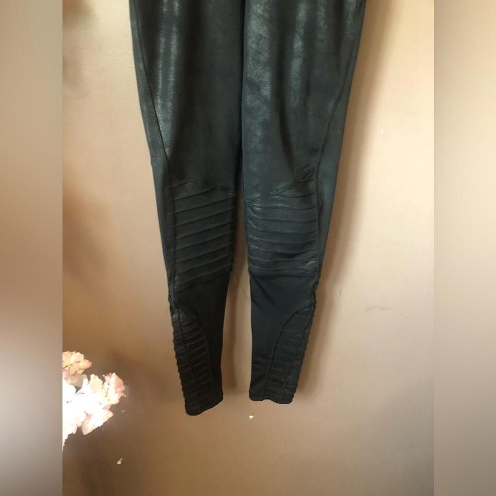 Other Compression Leggings by Human performance engineering pants Size 26" / US 2 / IT 38 - 3 Thumbnail