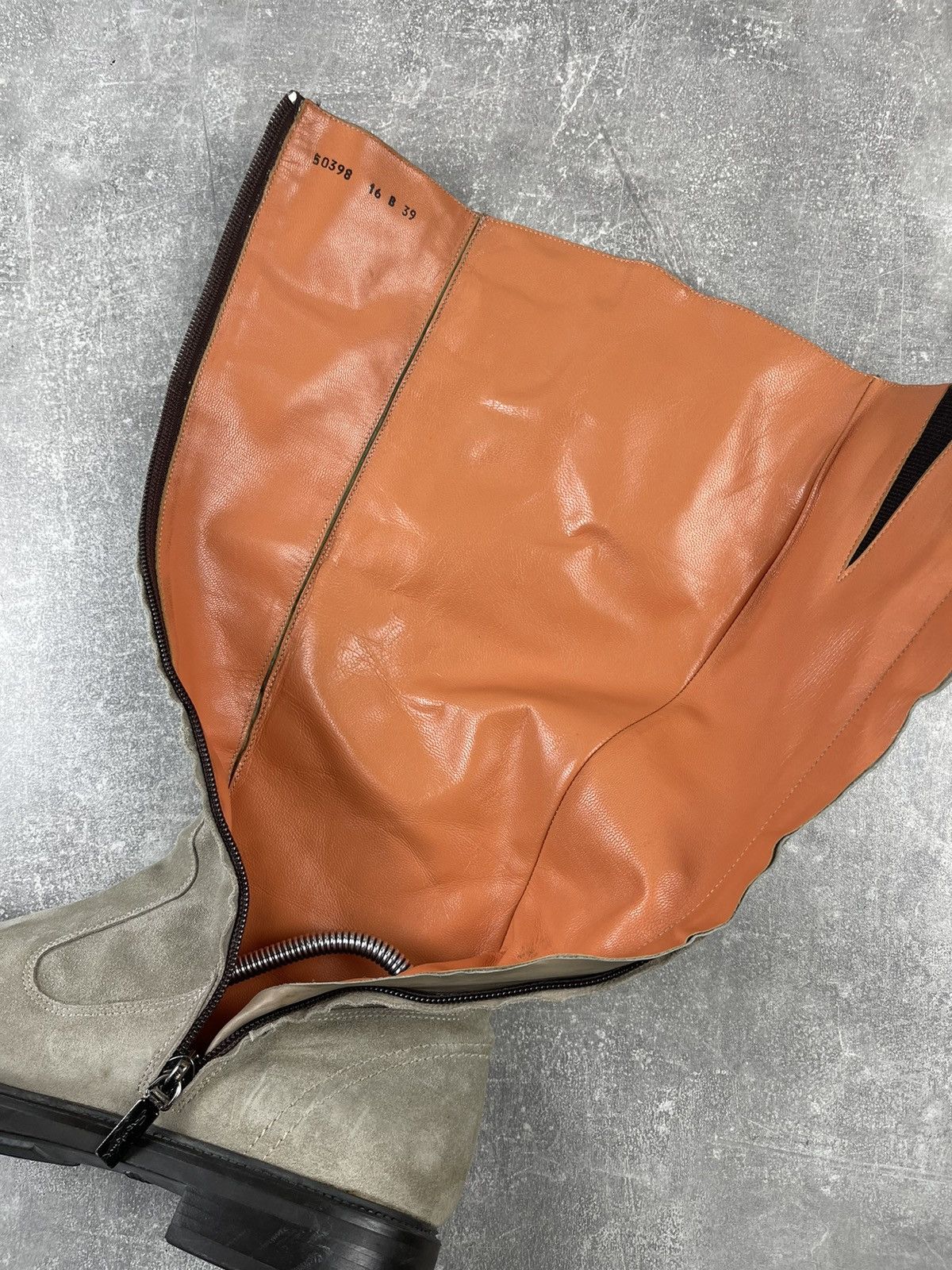 Santoni × Vintage Santoni Beige Half Brogue Suede Zip Belted Hight Boots Size US 9 / IT 39 - 10 Thumbnail