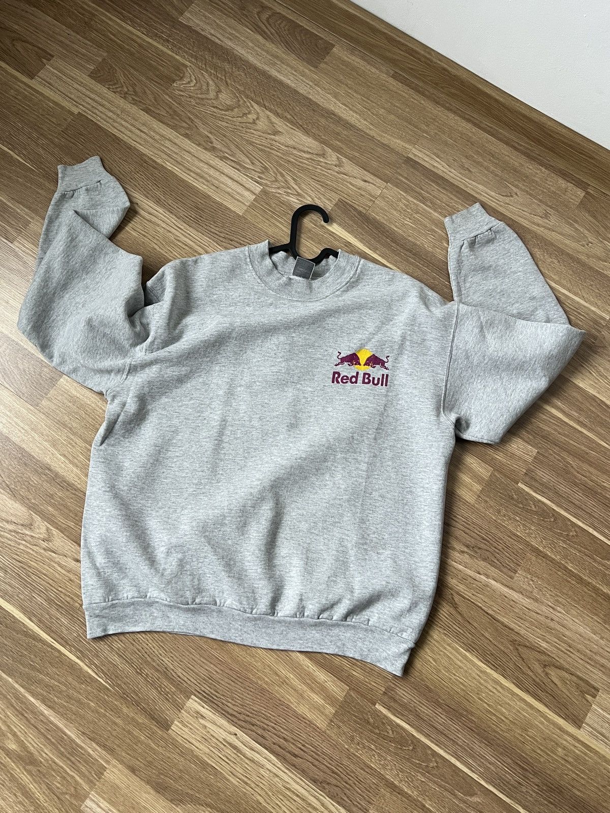 Red Bull Vintage Red Bull Big Logo Cotton Grey Sweatshirt Size M/L Size US M / EU 48-50 / 2 - 3 Thumbnail