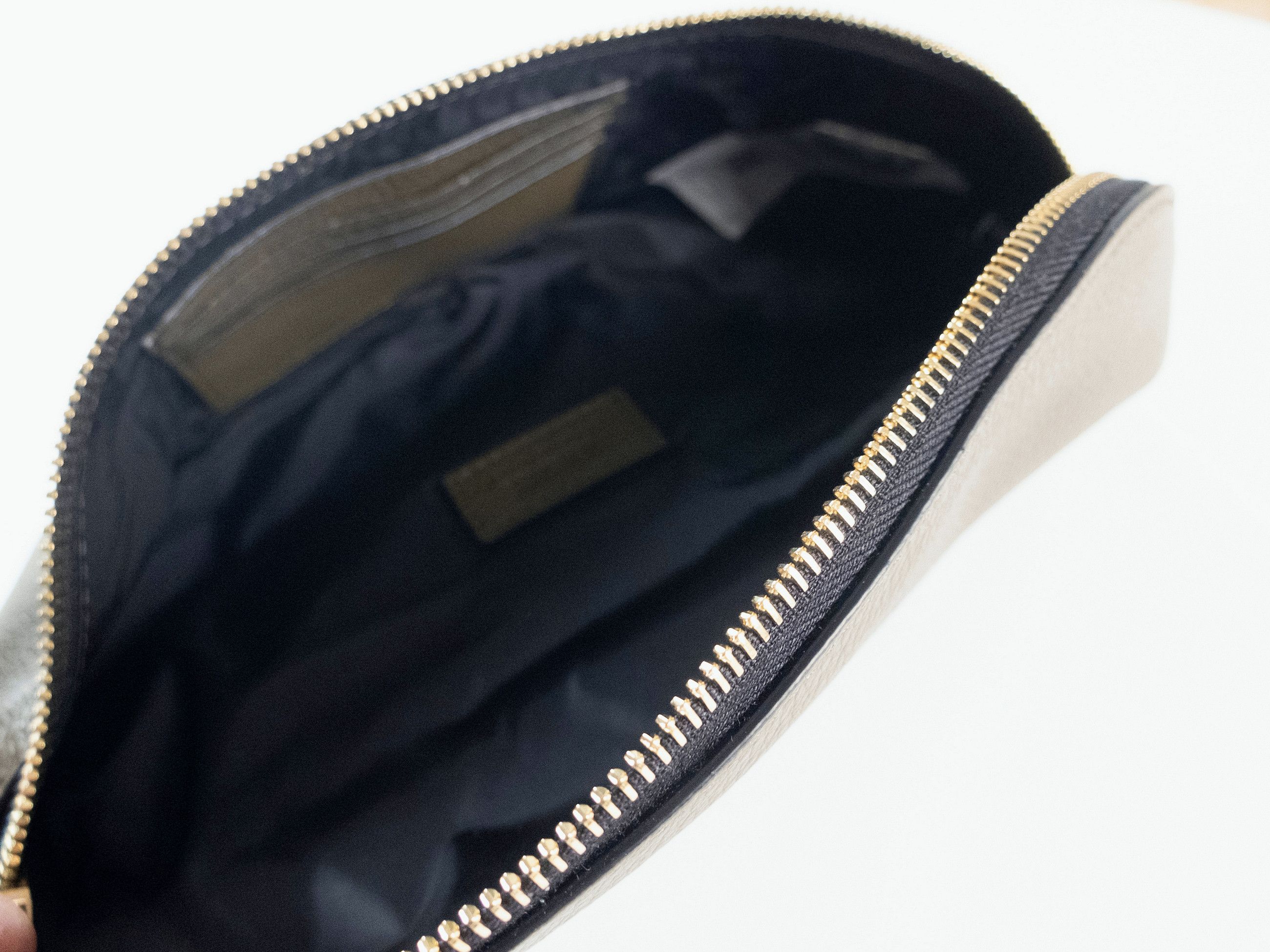 Versace VERSACE La Medusa olive green leather belt bag authentic Size ONE SIZE - 7 Thumbnail