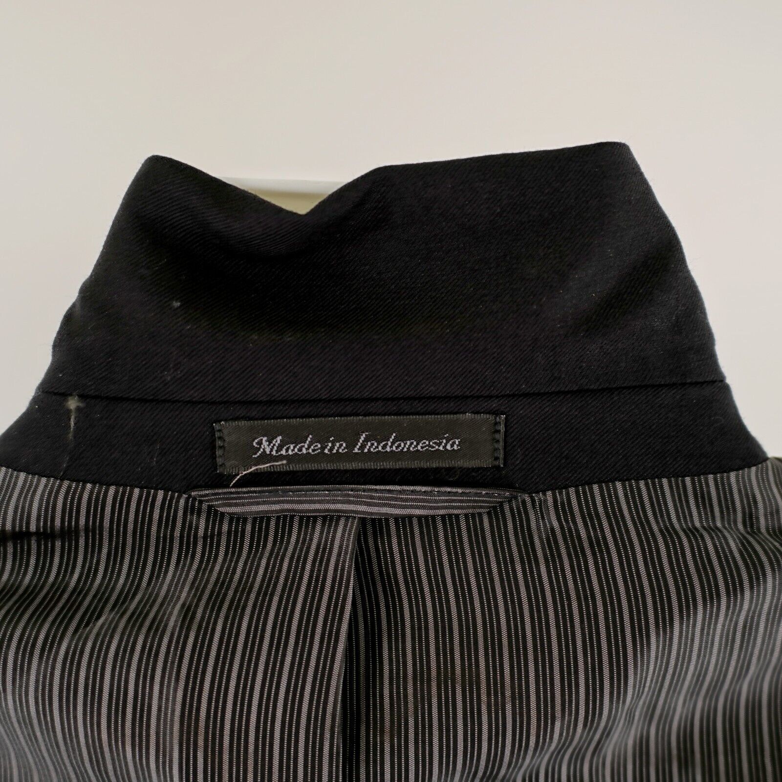 Calvin Klein Calvin Klein Wool Black 2 Button Blazer 46L Or Slim Fit 48L Size 46L - 13 Thumbnail