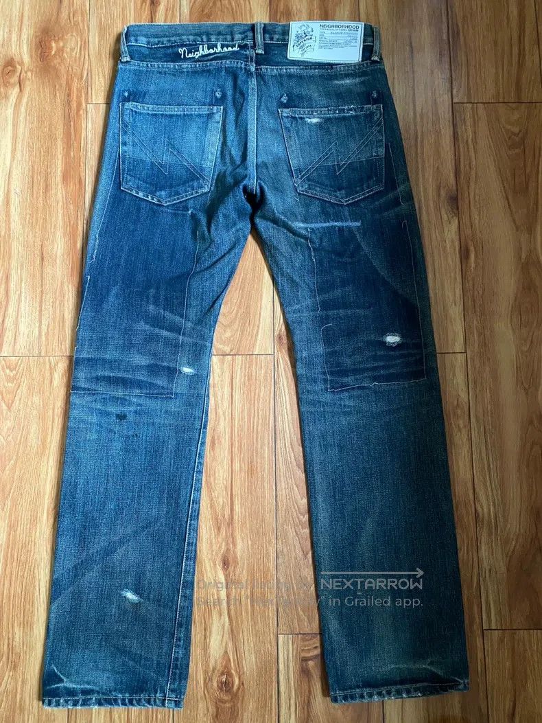 Neighborhood Neighborhood size S Jeans Size US 27 - 2 Thumbnail