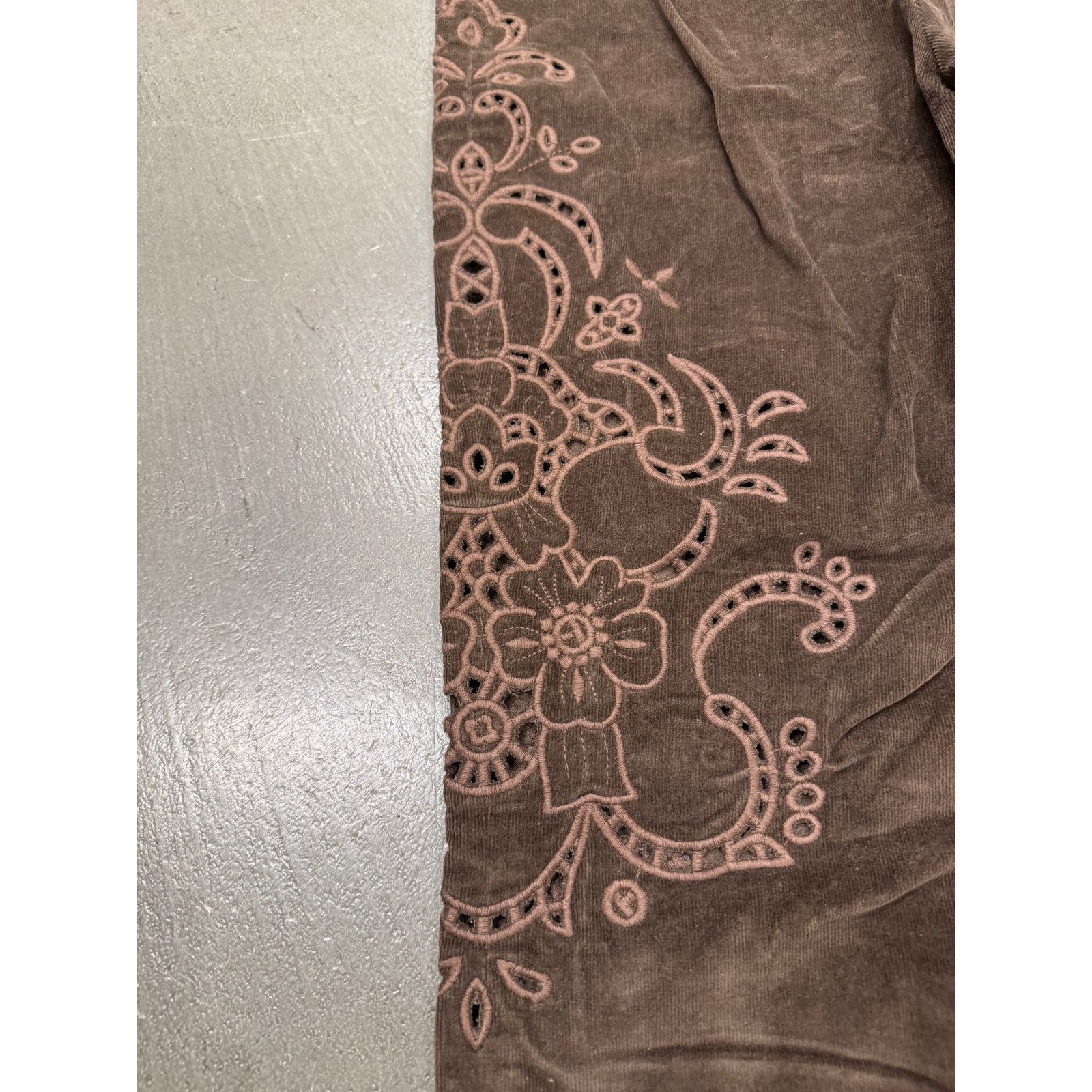 Dolce & Gabbana F/W 2002 Dolce & Gabbana embroidered brown corduroy pants Size 28" / US 6 / IT 42 - 4 Thumbnail