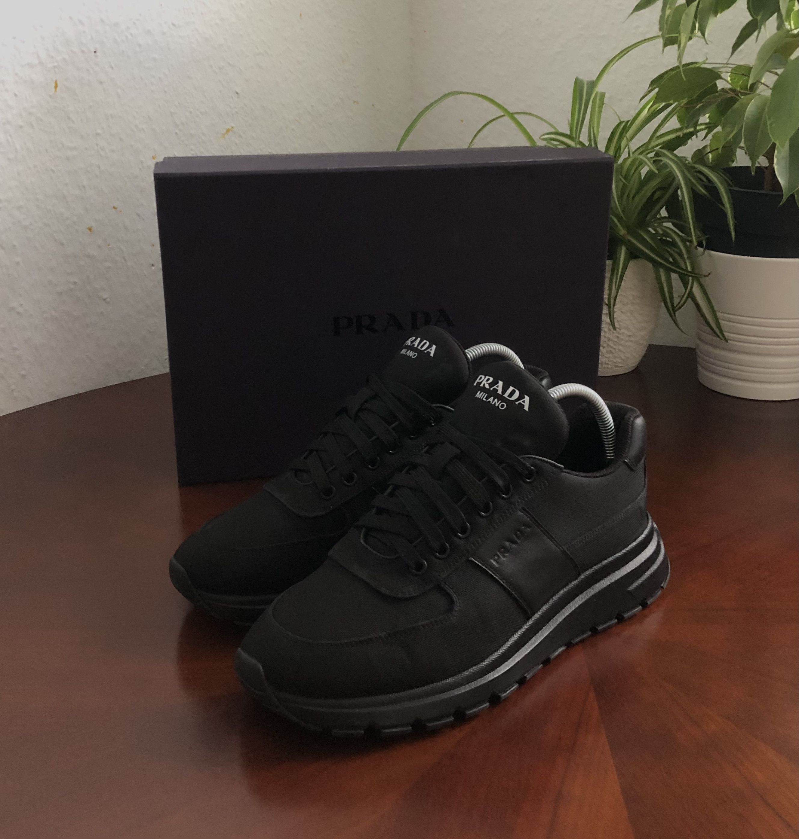Prada Prada Prax 2EG350 Size US 7 / EU 40 - 1 Thumbnail