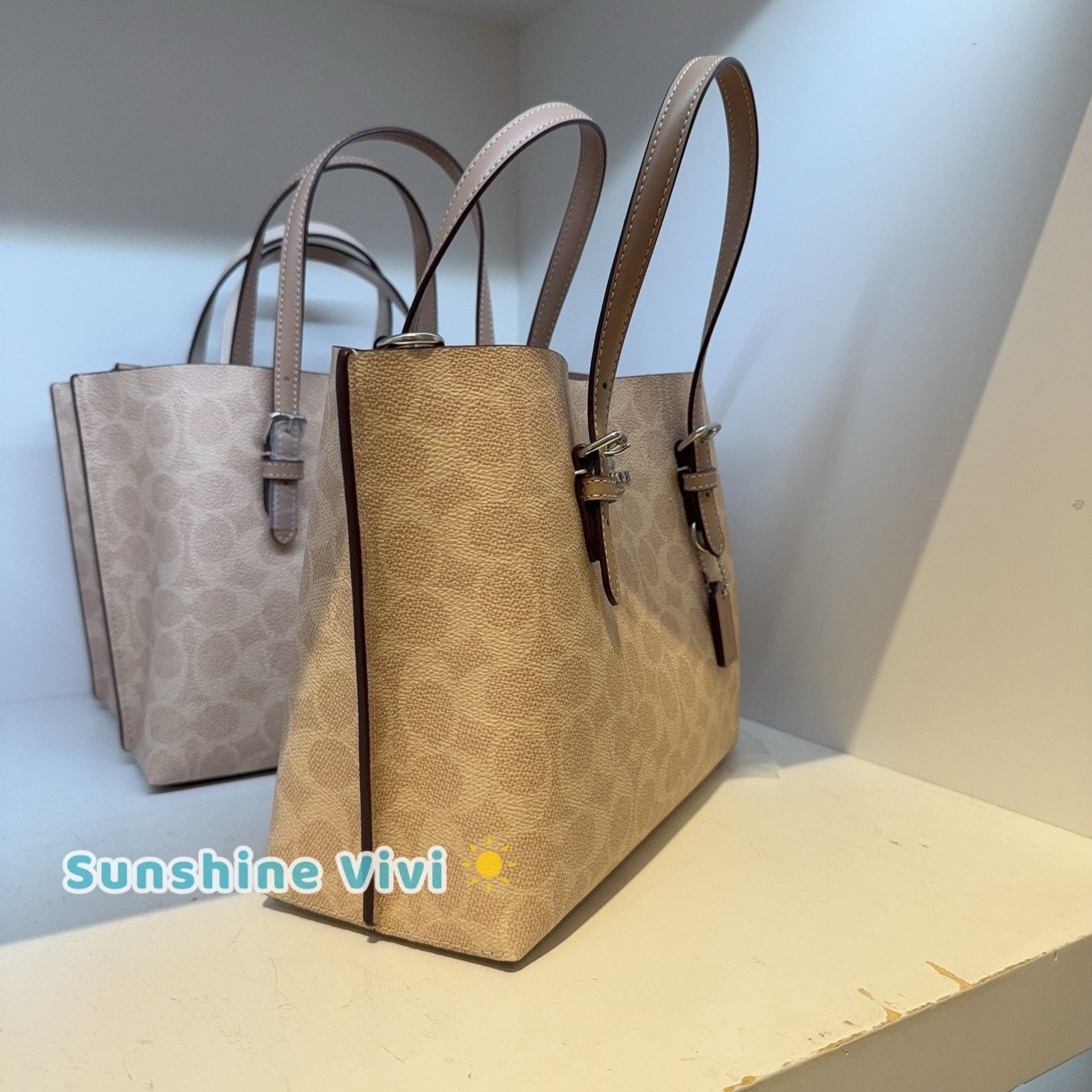 Coach NWT Coach Mollie Tote 25 Crossbody Strap CV965 SV/SAND/TAUPE Size ONE SIZE - 2 Thumbnail