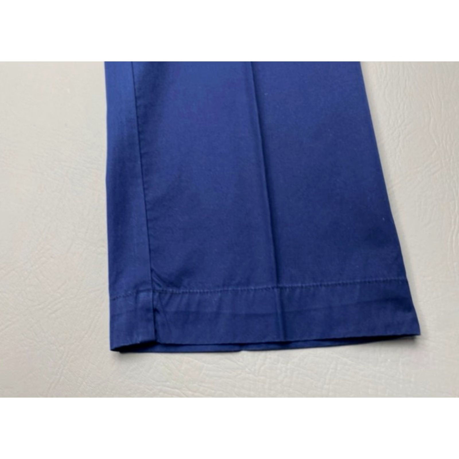 Polo Ralph Lauren Polo Ralph Lauren Polo By Navy Blue Chino Pants Men's 38x32 Cotton RN41381 Slacks 100% Cotton Slacks 38x32 Blue Chino Pant Mens Classic Size US M / EU 48-50 / 2 - 4 Thumbnail