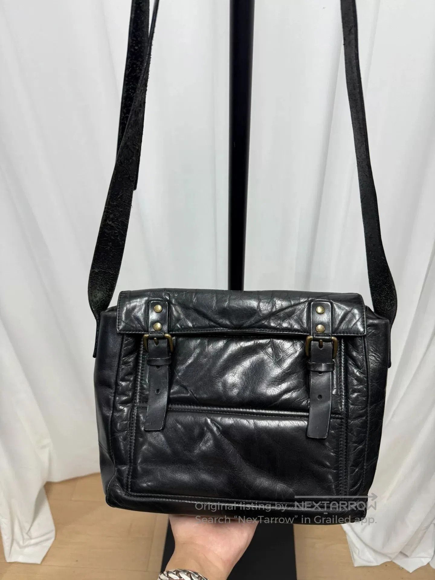 Dries Van Noten Dries Van Noten Waxed Leather Messenger Bag. Size ONE SIZE - 1 Thumbnail