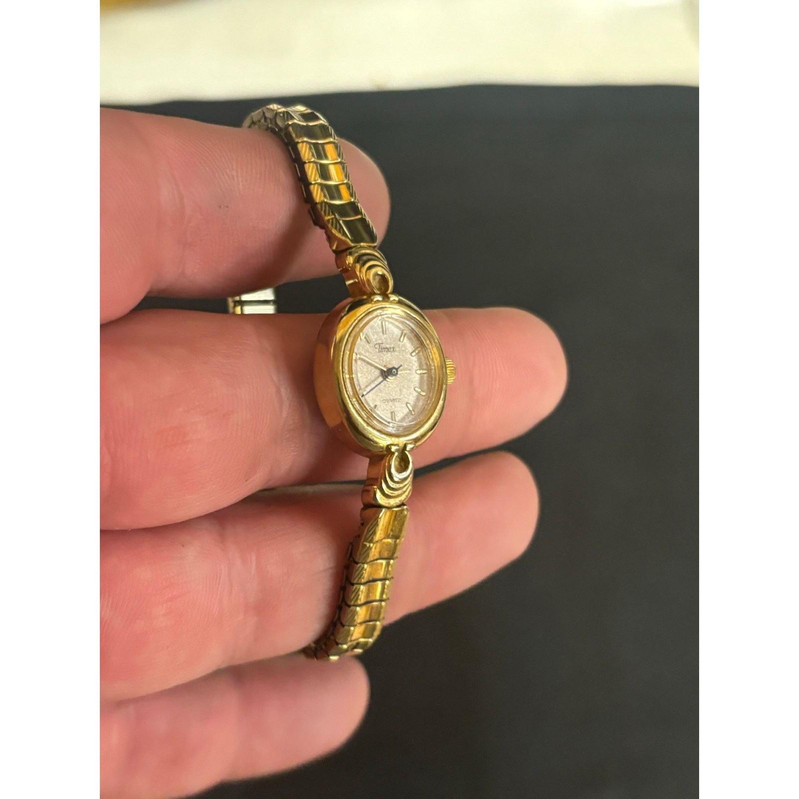 Timex Timex Gold Tone Women’s Watch! New Battery! Size ONE SIZE - 5 Thumbnail