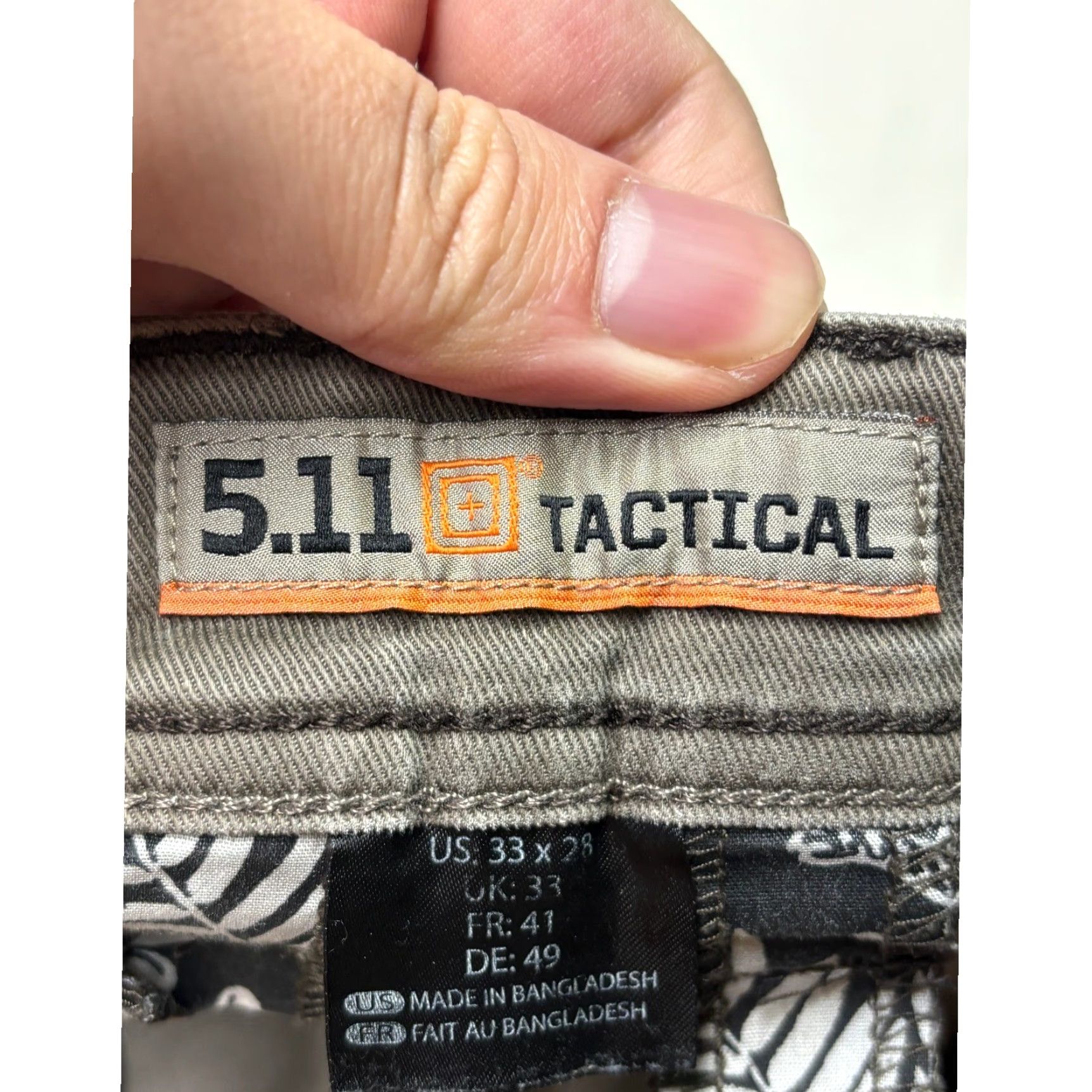 Vintage 5.11 Tactical Defender-Flex Slim Pants Mens 33x28 Charcoal Gray 74464 Size US 33 - 5 Thumbnail