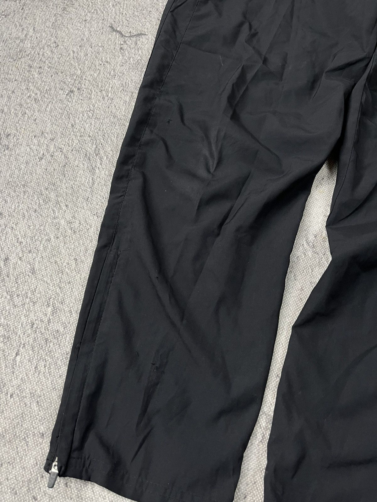 Nike Nike Dri-Fit black light track pants Size US 34 / EU 50 - 4 Thumbnail