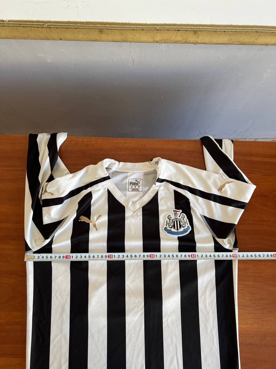 Puma 2018/19 NEWCASTLE UNITED #12 HOME SOCCER FOOTBALL JERSEY M Size US M / EU 48-50 / 2 - 20 Thumbnail