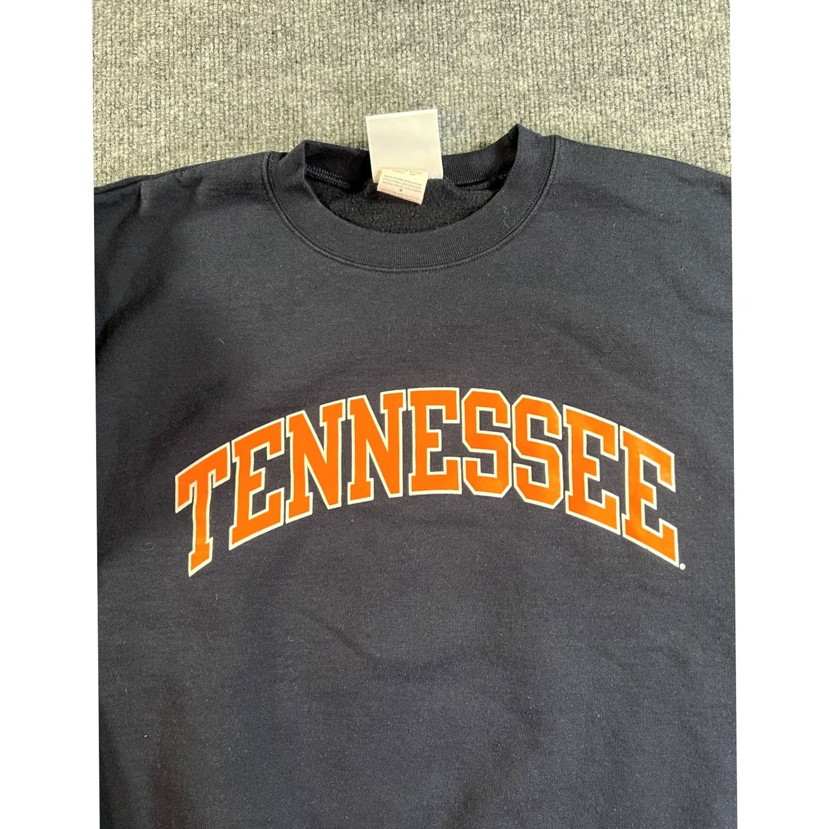 Champion VINTAGE Champion Tennessee Sweatshirt Mens M Navy Arched Graphic Pullover Logo Size US M / EU 48-50 / 2 - 3 Thumbnail