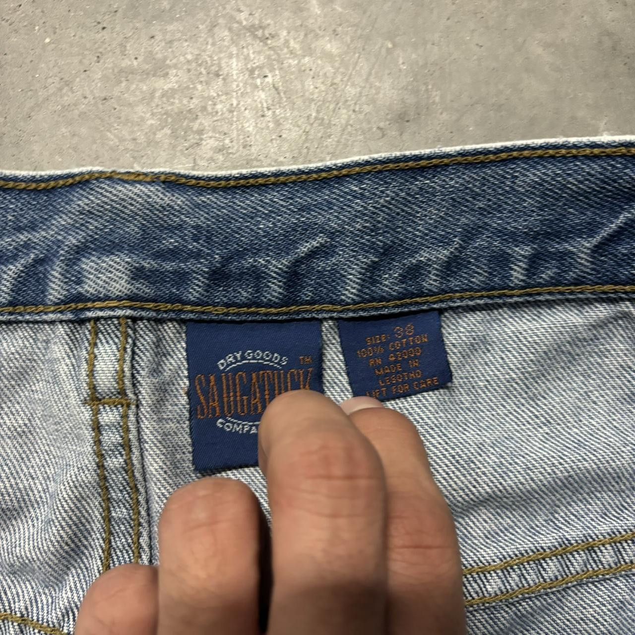 Japanese Brand × Vintage Crazy Vintage Y2K/2000s Grunge Skater Denim Essential Jean Shorts Jorts! Size US 36 / EU 52 - 6 Thumbnail