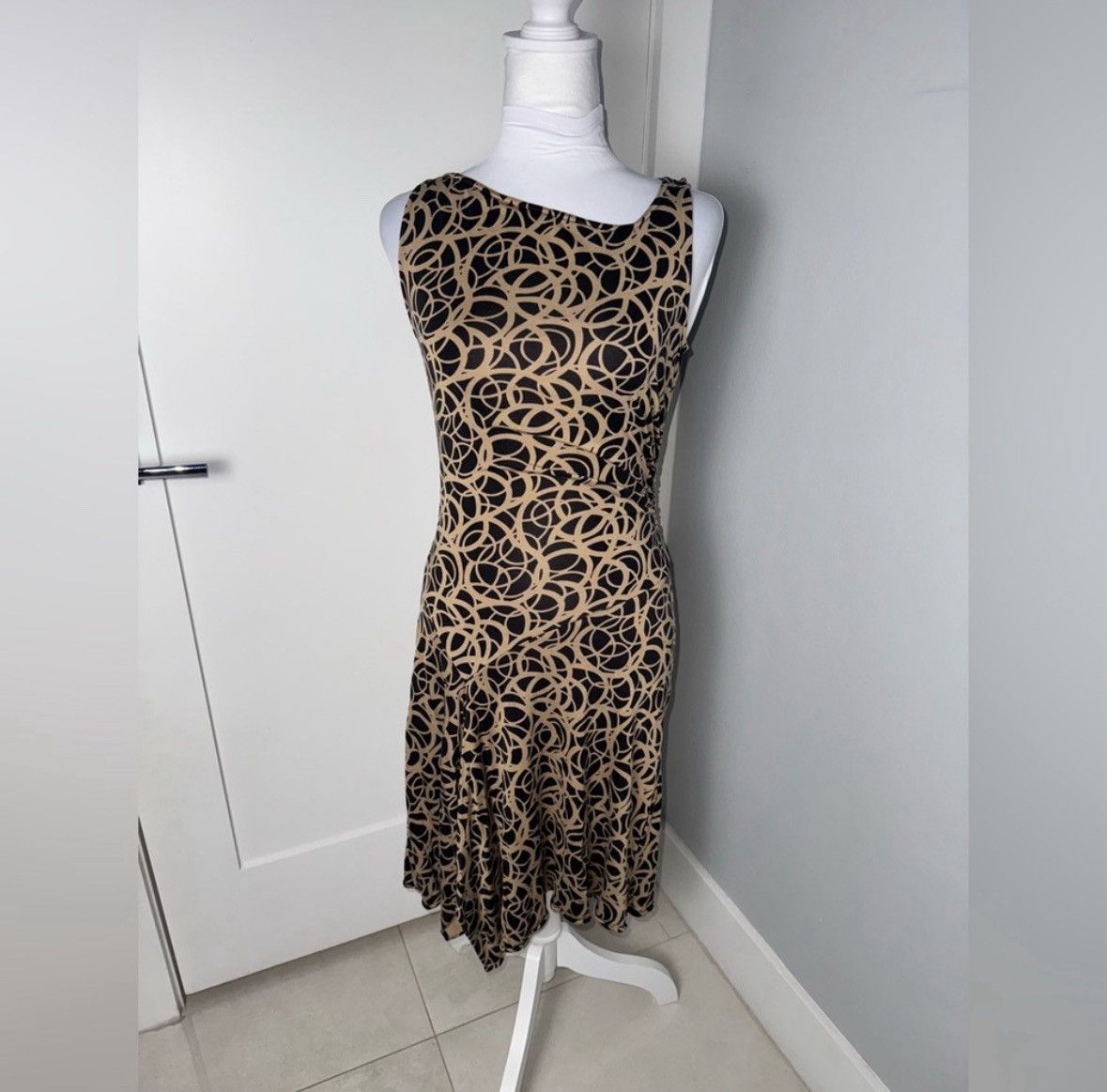 Diane von Furstenberg Diane von Furstenberg Geometric Print Sleeveless Midi Dress Size S / US 4 / IT 40 - 2 Thumbnail