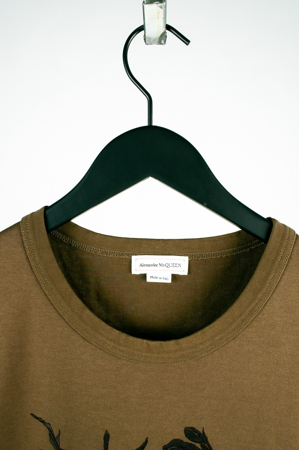 Alexander McQueen Alexander Mcqueen Skull Khaki Men T Shirt Size M MCQT1 Size US M / EU 48-50 / 2 - 3 Thumbnail