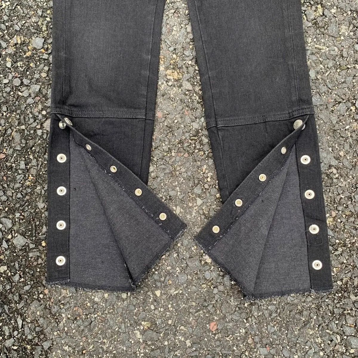 Japanese Brand × Jun Takahashi × Undercover QUICK SALE⚡️ Undercover x Uniqlo UU Black Jeans Ankle Pants Size US 28 / EU 44 - 12 Thumbnail