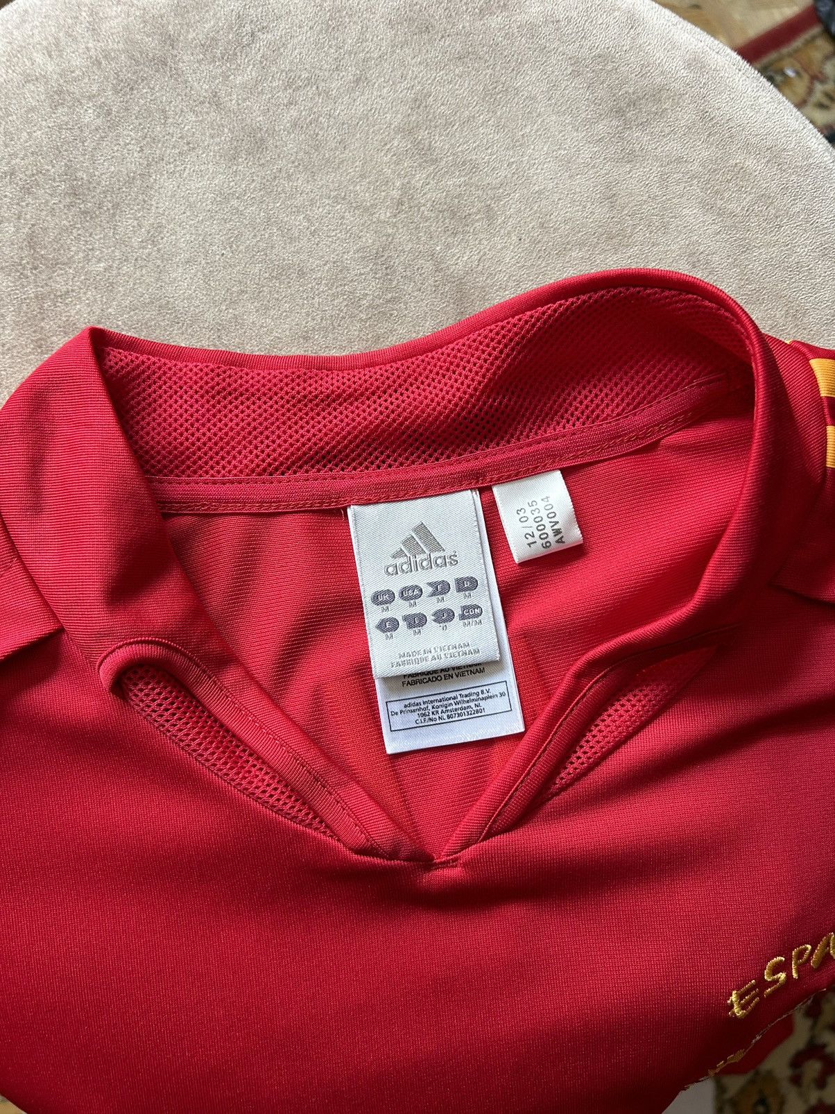 Adidas × Vintage Spain Adidas 2002-04 Player Issue Home Shirt Raul #7 Size US M / EU 48-50 / 2 - 9 Thumbnail