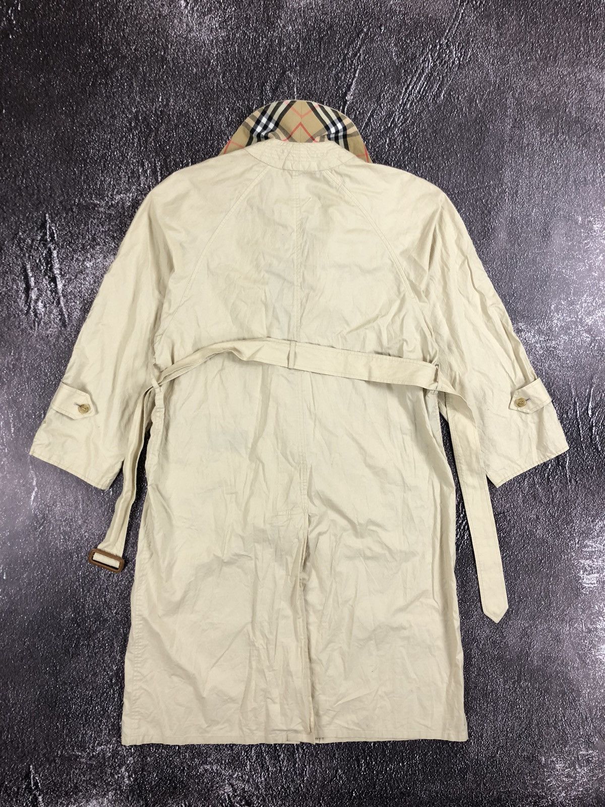 Burberrys tench coat nova check vintage jacket