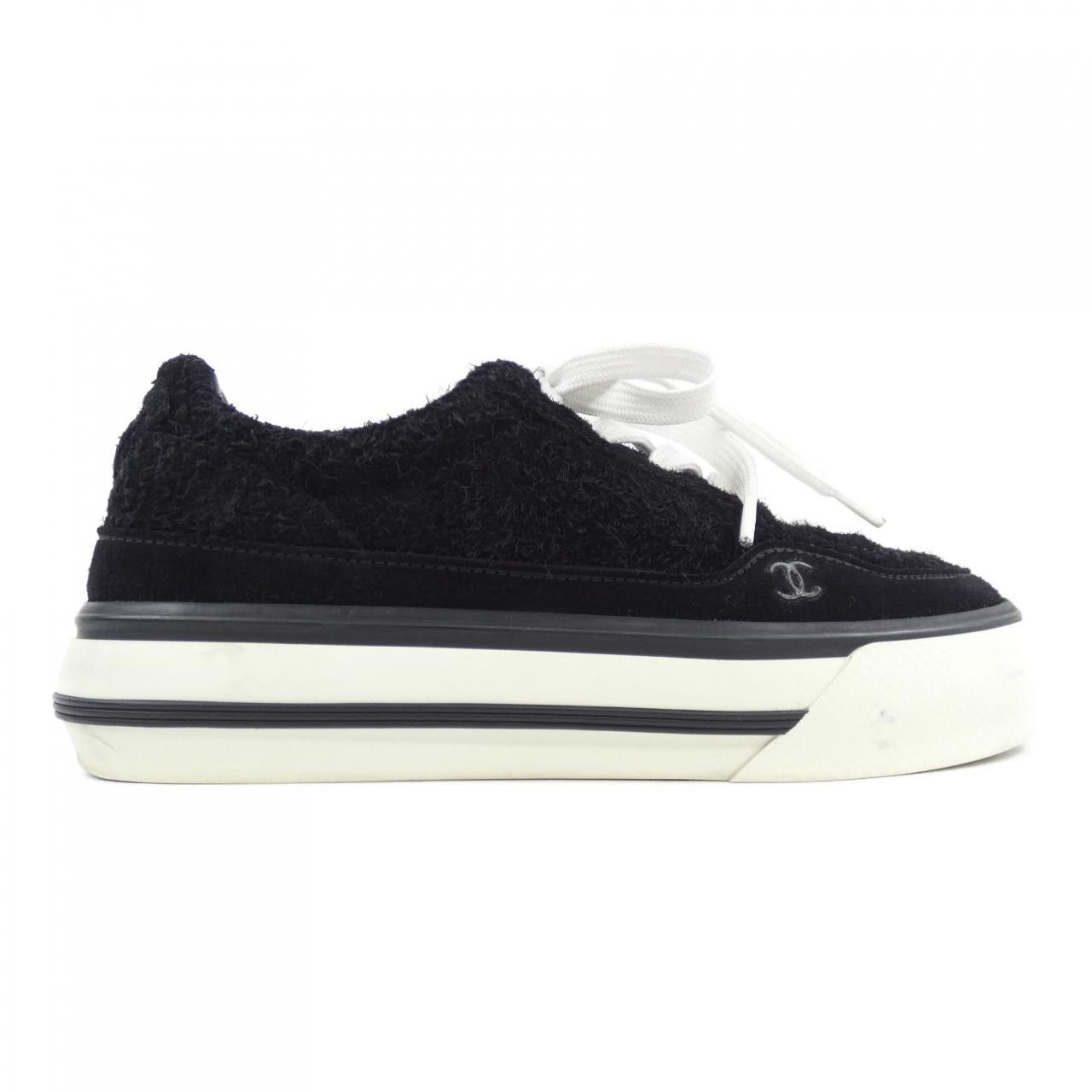 Chanel Chanel Chanel G45208B14073 Suede Calfskin Sneakers Leather Shoes G45208B14073 DUTY FREE for USA Size ONE SIZE - 1 Thumbnail
