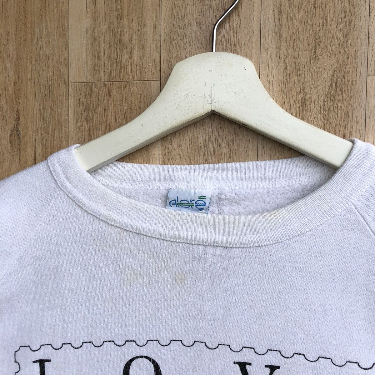 Vintage Vintage Love USA Postage Stamps Pullover Sweatshirt Size US XL / EU 56 / 4 - 5 Thumbnail