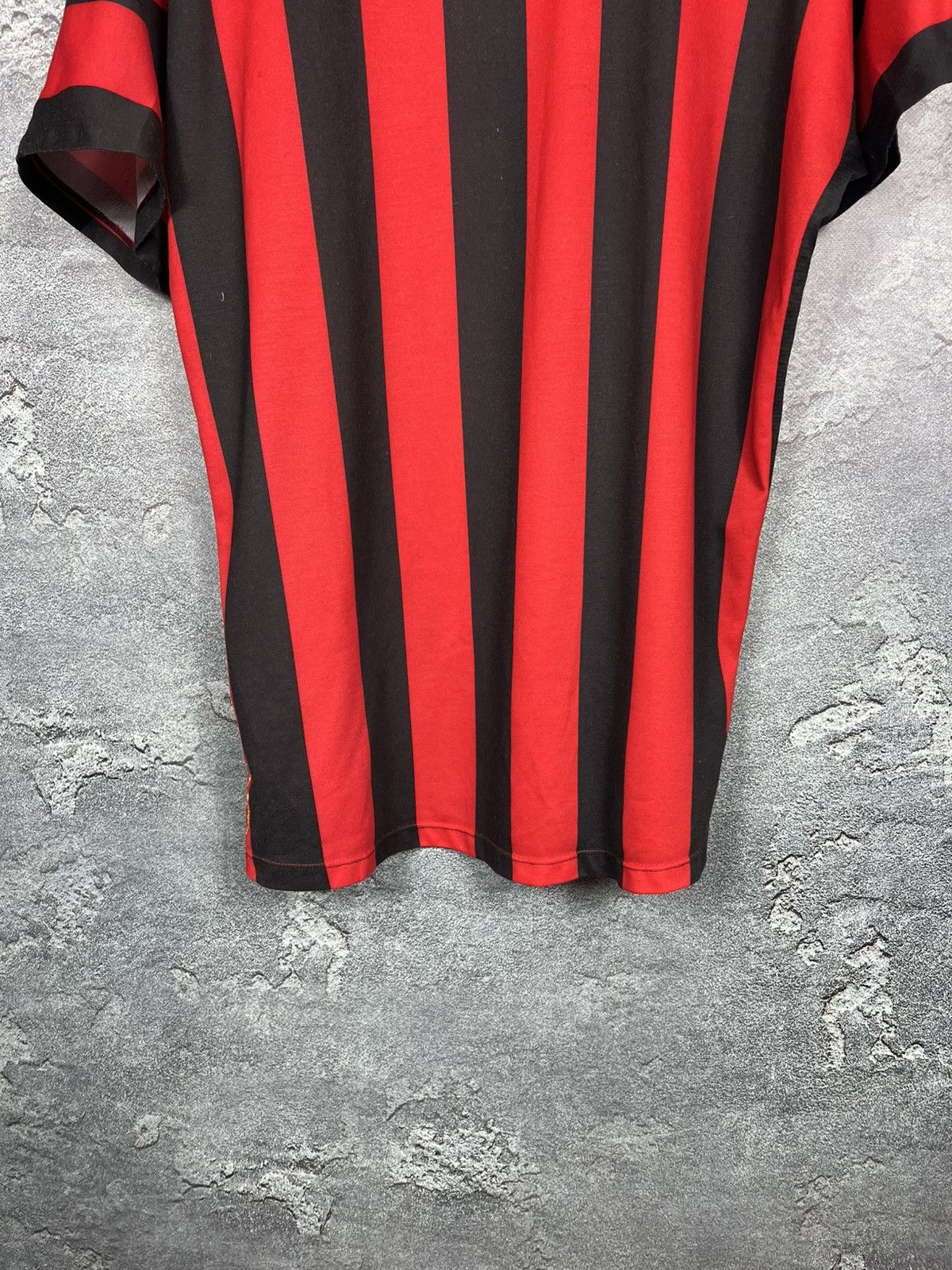 Umbro Umbro Manchester City 2011/2012 Away Soccer Jersey Sz L Size US L / EU 52-54 / 3 - 15 Thumbnail
