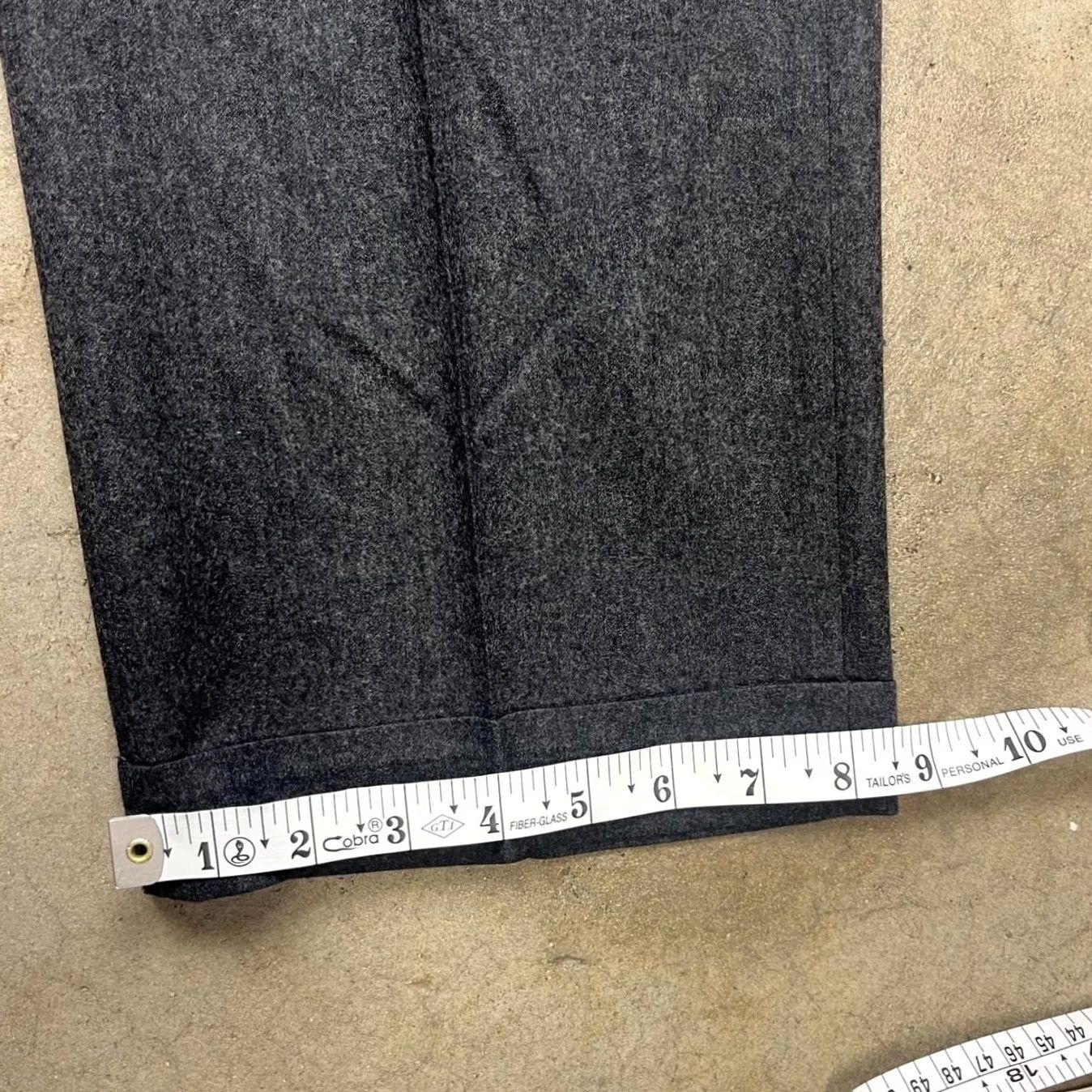 Ermenegildo Zegna Ermenegildo Zegna Trousers Wool Flannel mens flat front 36x33 Size US 36 / EU 52 - 6 Thumbnail