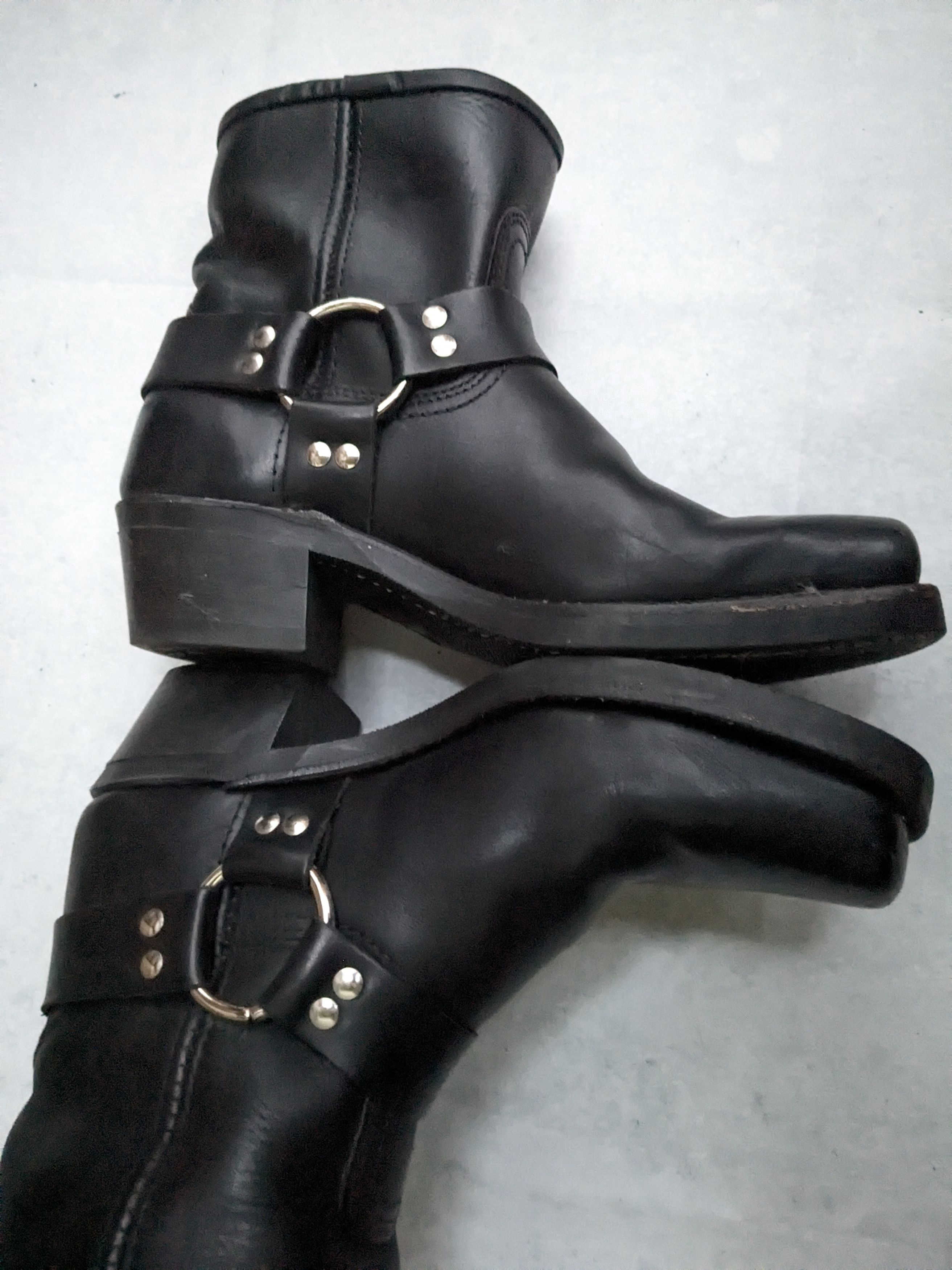 Frye Frye Harness Boots Black Leather 7 Leather Buckle Size US 7 / EU 40 - 7 Thumbnail