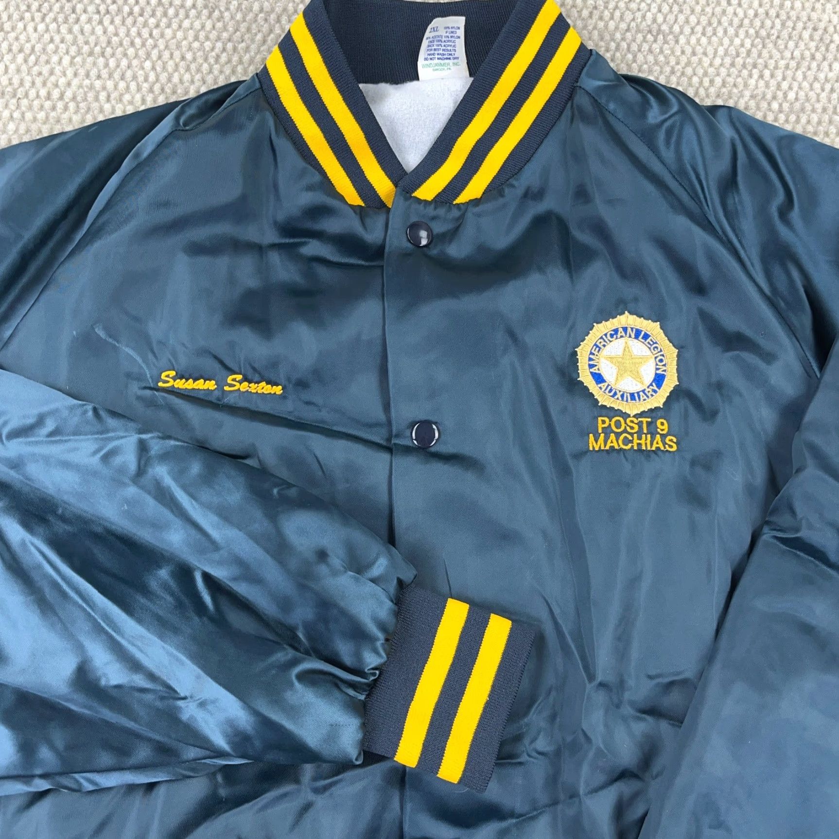 Vintage VINTAGE Satin Jacket Men 2XL Blue Yellow Bomber USA 80s / 90s - Nike T-Shirt Size US XXL / EU 58 / 5 - 3 Thumbnail