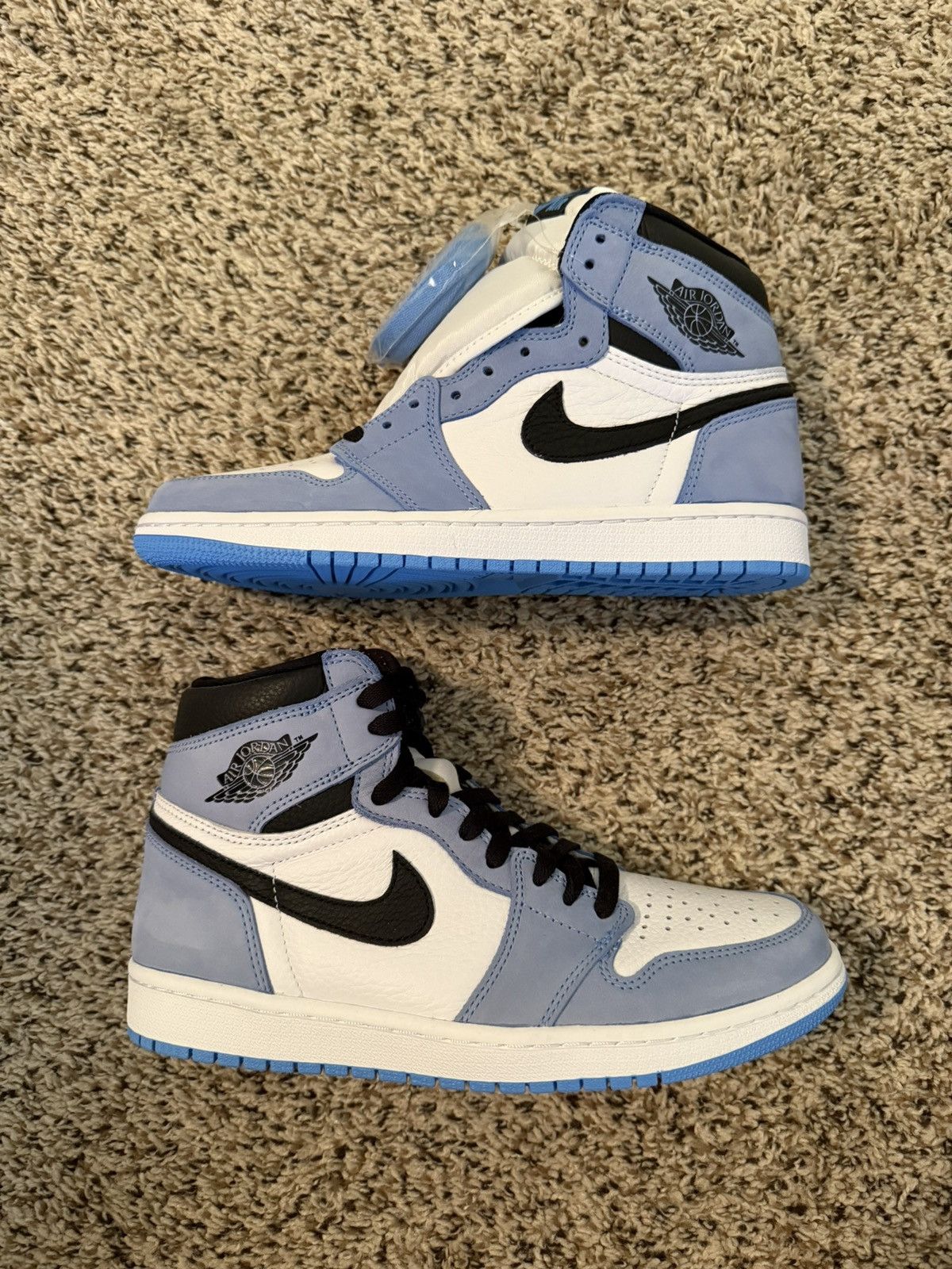 Jordan Brand × Nike Air Jordan 1 Retro High OG ‘University Blue’ 2021 Size US 8 / EU 41 - 2 Thumbnail