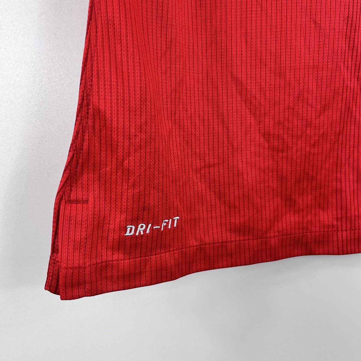 Nike Nike England National Team 2014/2015 Away Jersey Size M Size US M / EU 48-50 / 2 - 8 Thumbnail