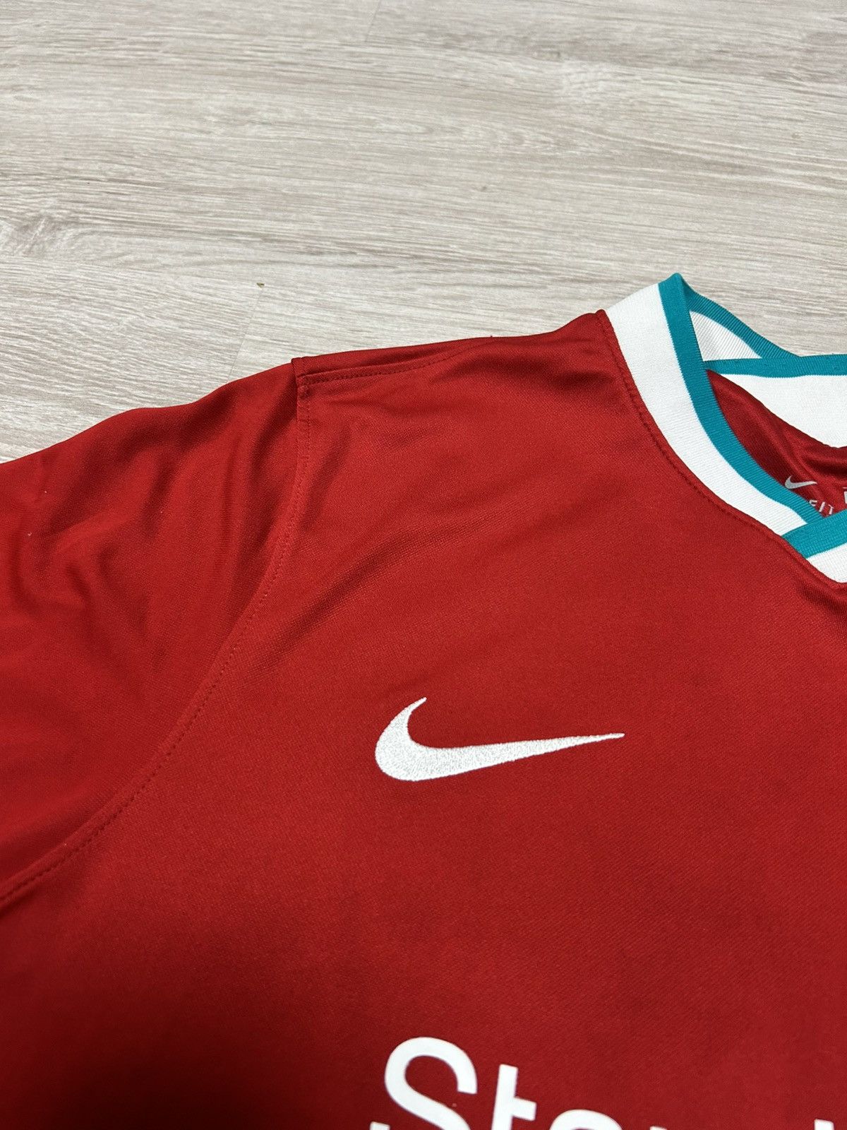 Nike Nike Soccer Jersey FC Liverpool 2020/21 away size M Size US M / EU 48-50 / 2 - 5 Thumbnail