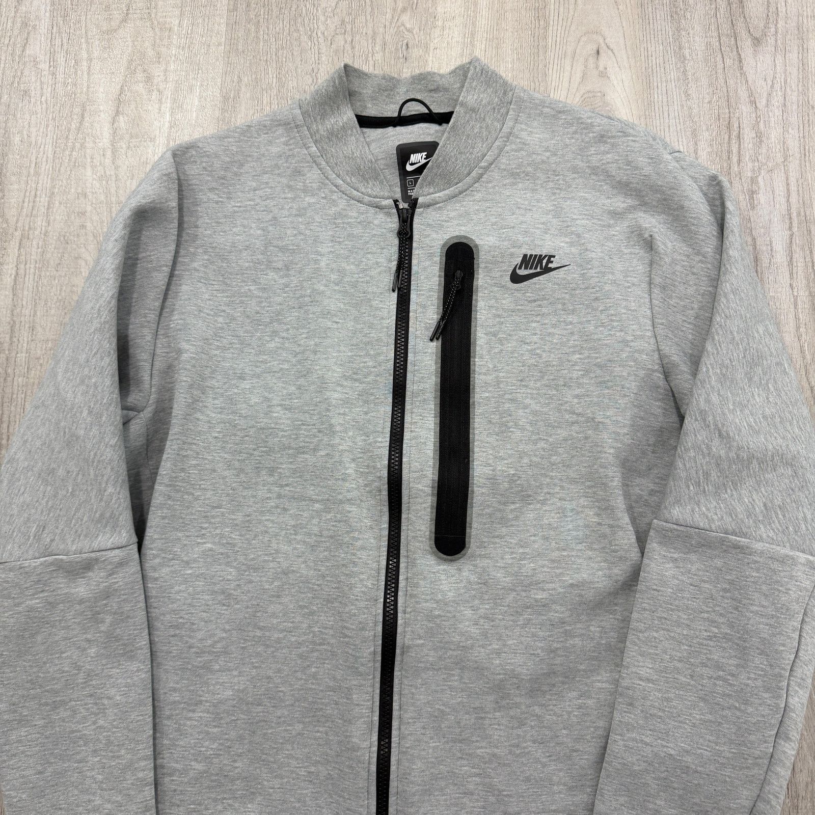 Nike Nike Sportswear Tech Fleece Bomber Jacket Men's Large Gray Size US L / EU 52-54 / 3 - 2 Thumbnail
