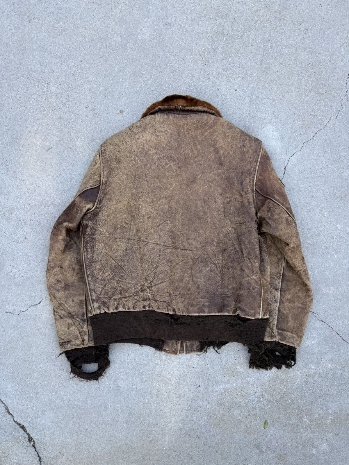 Other 1940’s WWII Air Force B-3 shearling bomber Size US S / EU 44-46 / 1 - 9 Thumbnail