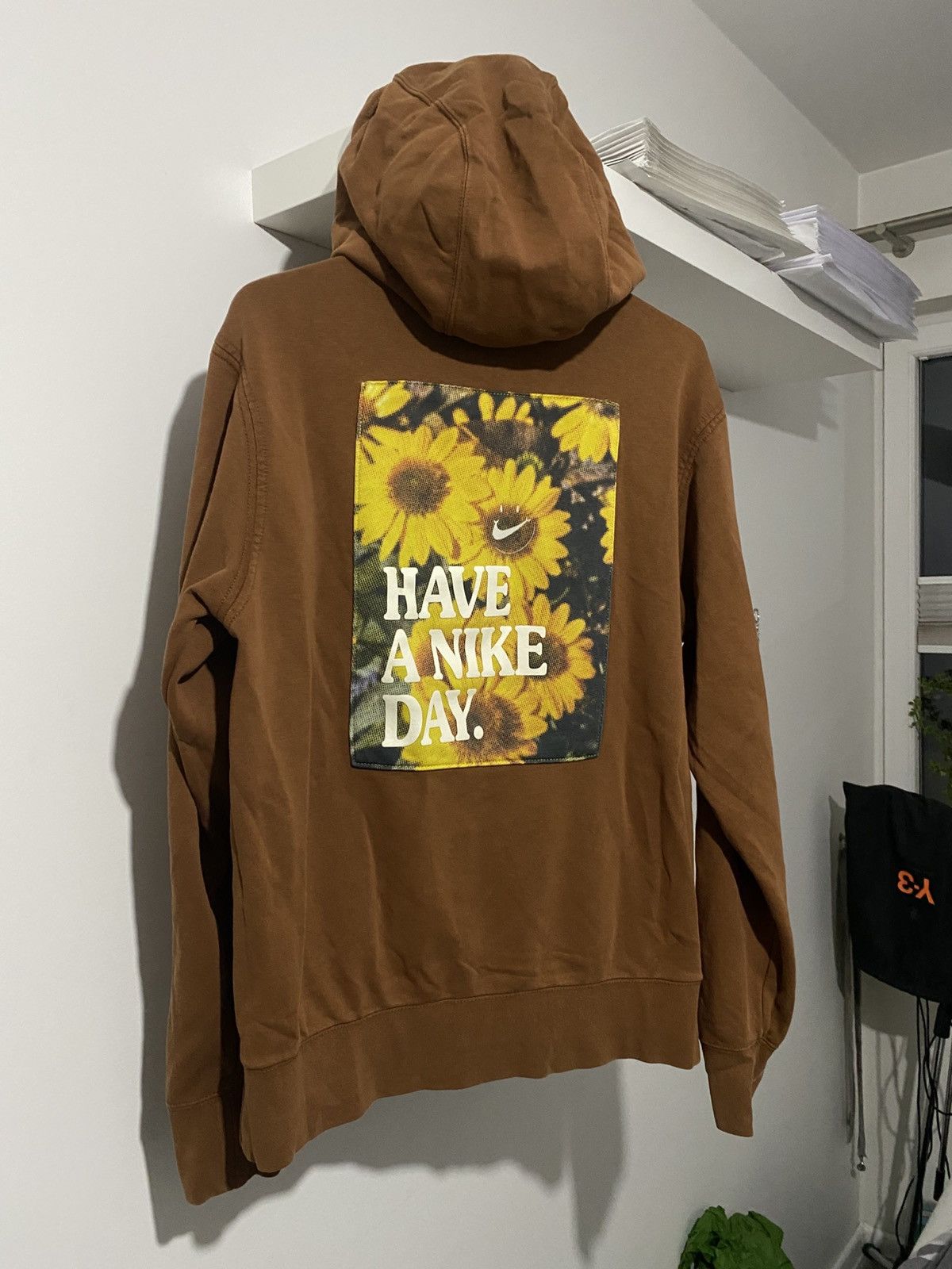 Nike Nike French Terry Hoodie Have a Nike Day M Pecan y2k Size US M / EU 48-50 / 2 - 3 Thumbnail