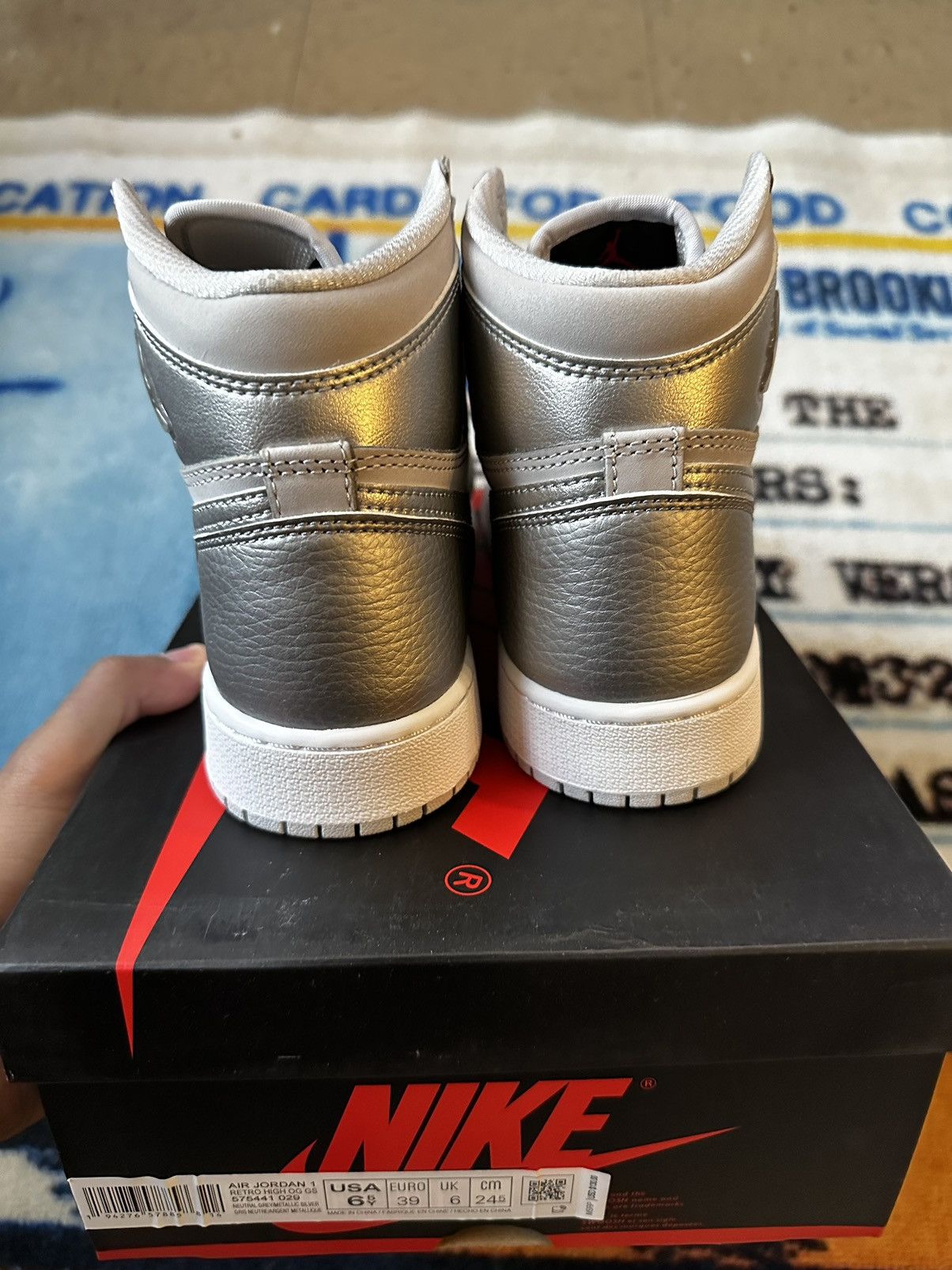 Jordan Brand Jordan 1 High Japan Size US 6.5 / EU 39-40 - 3 Thumbnail