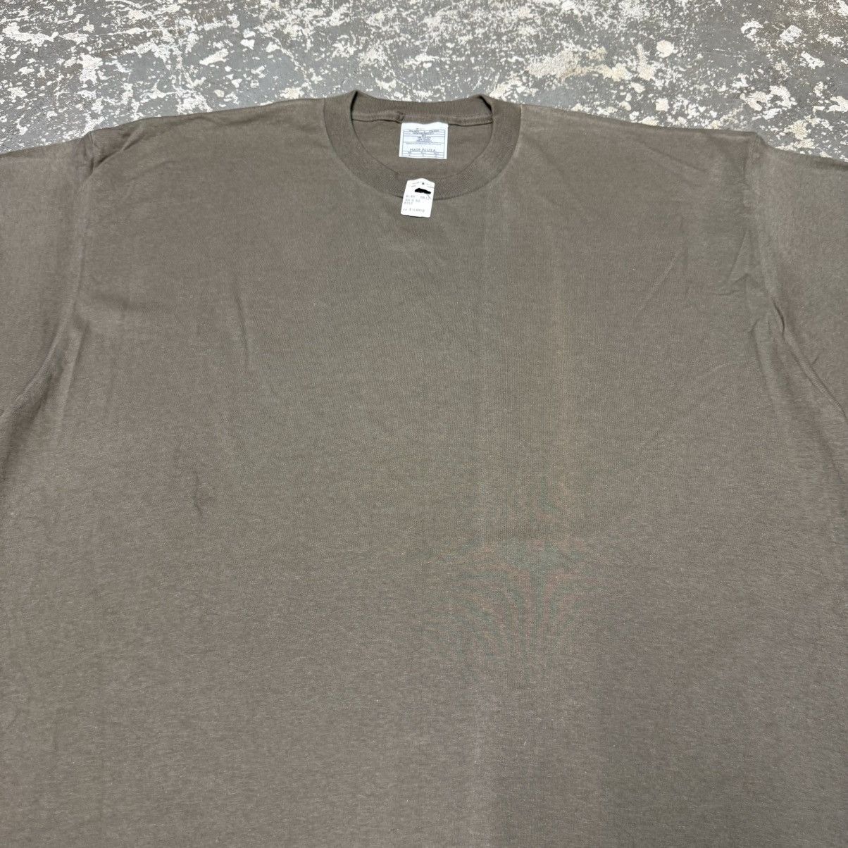 Nike Vintage Nike Brown Blank No Swoosh 90s Tshirt USA Size US XL / EU 56 / 4 - 7 Thumbnail