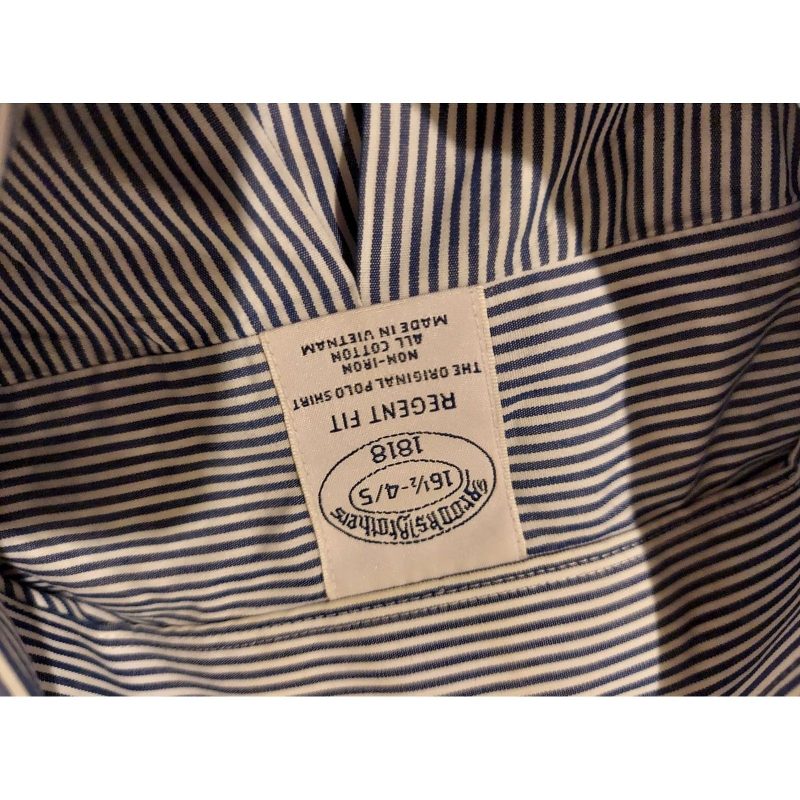 Brooks Brothers Brooks Brothers Mens Dress Shirt Blue White Button Stripes 16 1/2 34 35 Size 42R - 3 Thumbnail