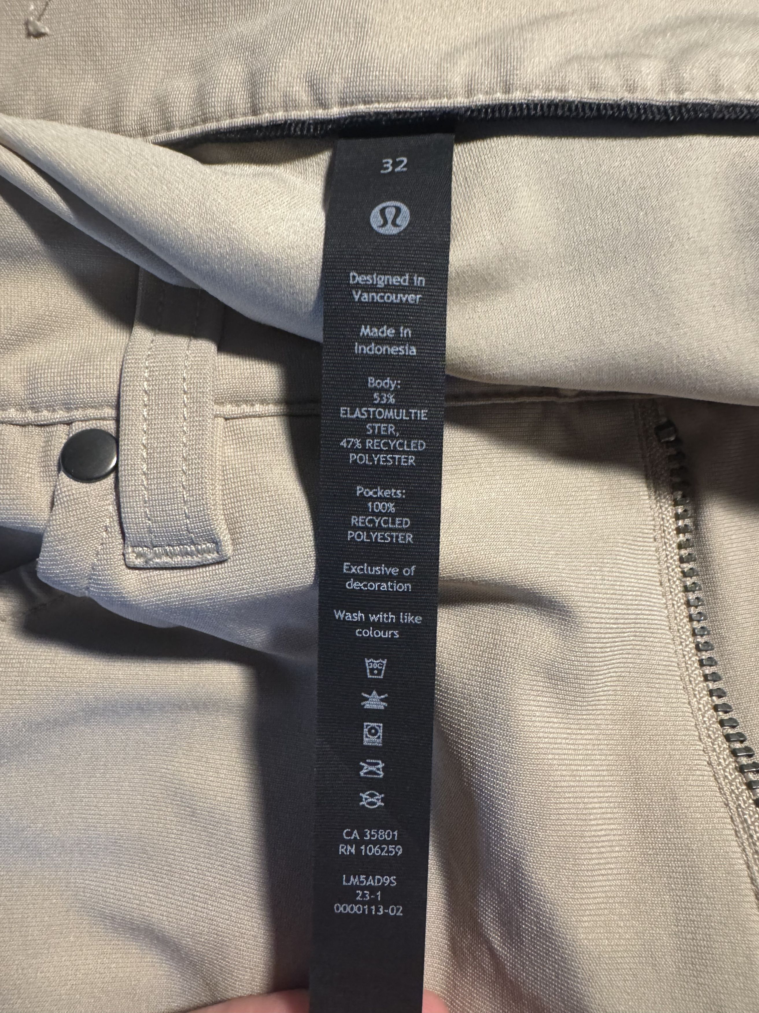 Lululemon Lululemon Khaki Size US 32 / EU 48 - 5 Thumbnail