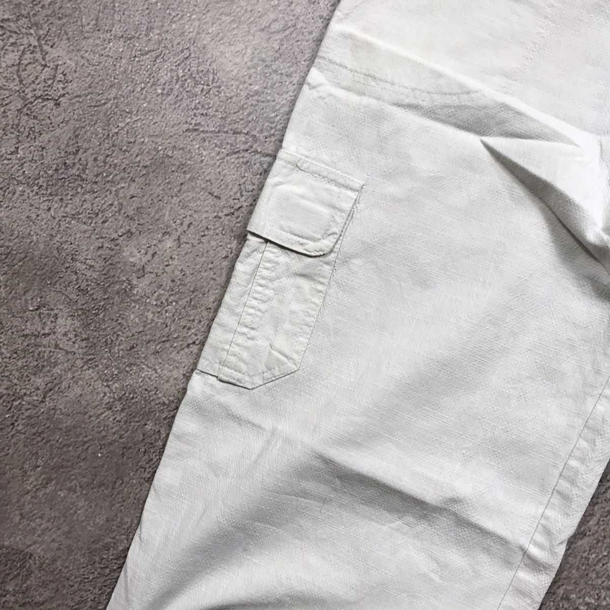 Vintage Vintage Y2K Baggy Cargo Pants Cream Relaxed Fit Streetwear 2 Size 27" / US 4 / IT 40 - 3 Thumbnail