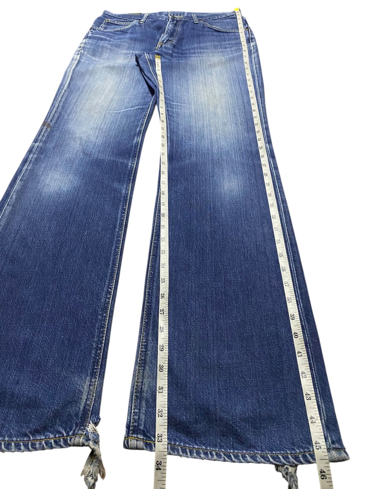 Issey Miyake × Lee Vintage Lee Riders Faded Wash Distressed Flare Jeans Size US 32 / EU 48 - 16 Thumbnail